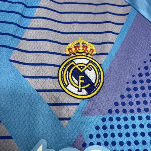 2024/2025 Real Madrid Goalkeeper Jersey AAA fan-grade — view 6