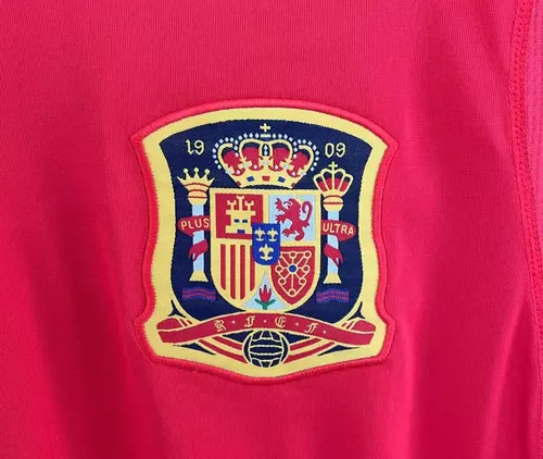 2010 Retro Spain Home Soccer Shirt AAA fan-grade — view 5