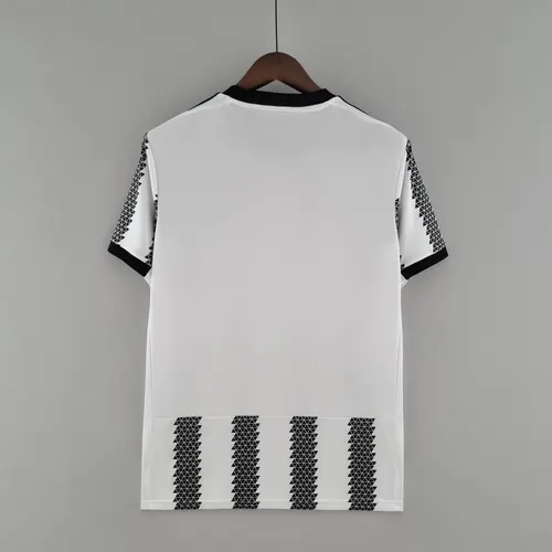 2022/2023 Juventus Home Soccer Jersey AAA fan-grade — view 2