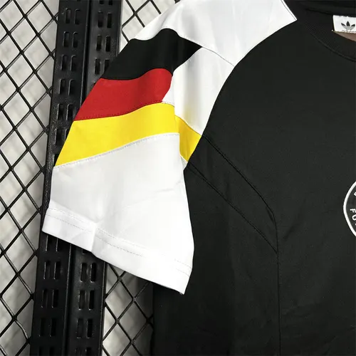 2024-2025 Germany Pre-match training uniform-3 Jersey AAA fan-grade — view 6