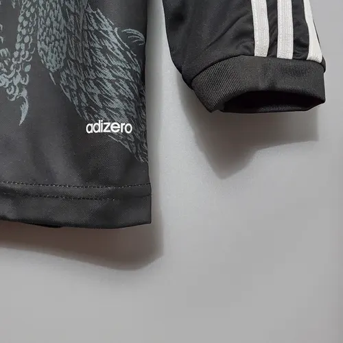 Retro Long Sleeve 2014/2015 Real Madrid Third Away — view 8