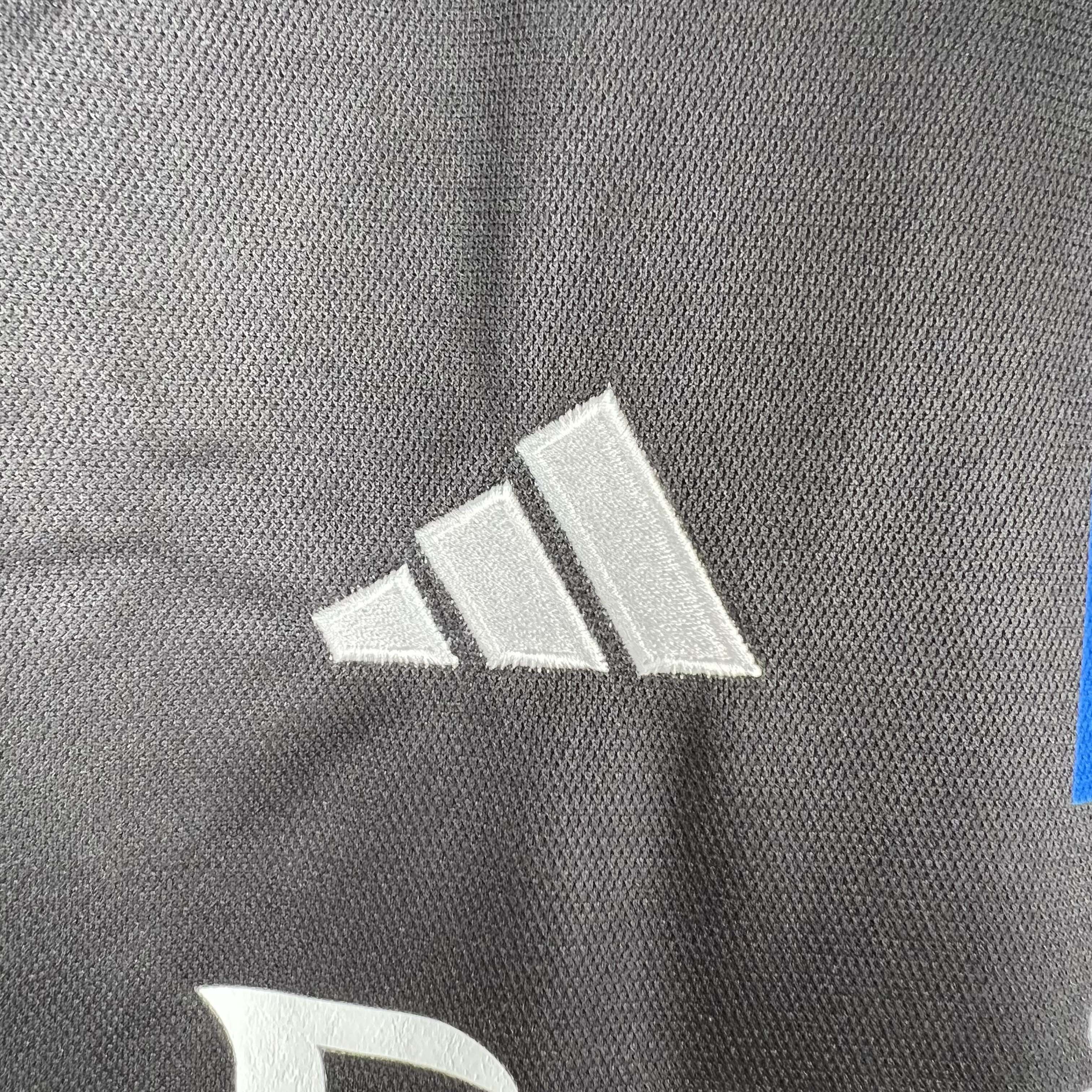 2023/2024 Benfica Away Football Shirt — view 8