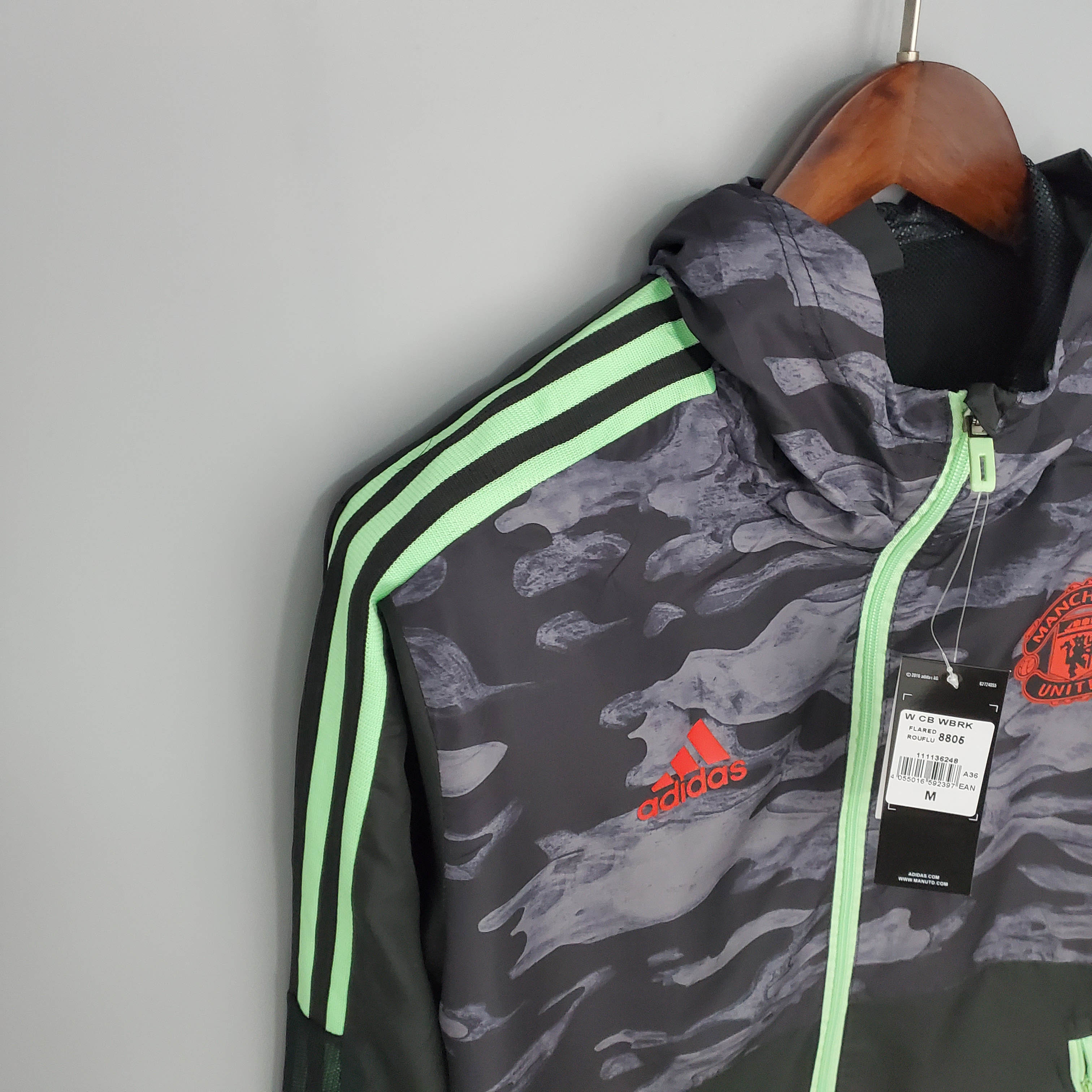 2021/2022 Manchester United Jersey Windbreaker Black And Grey Camouflage — view 6