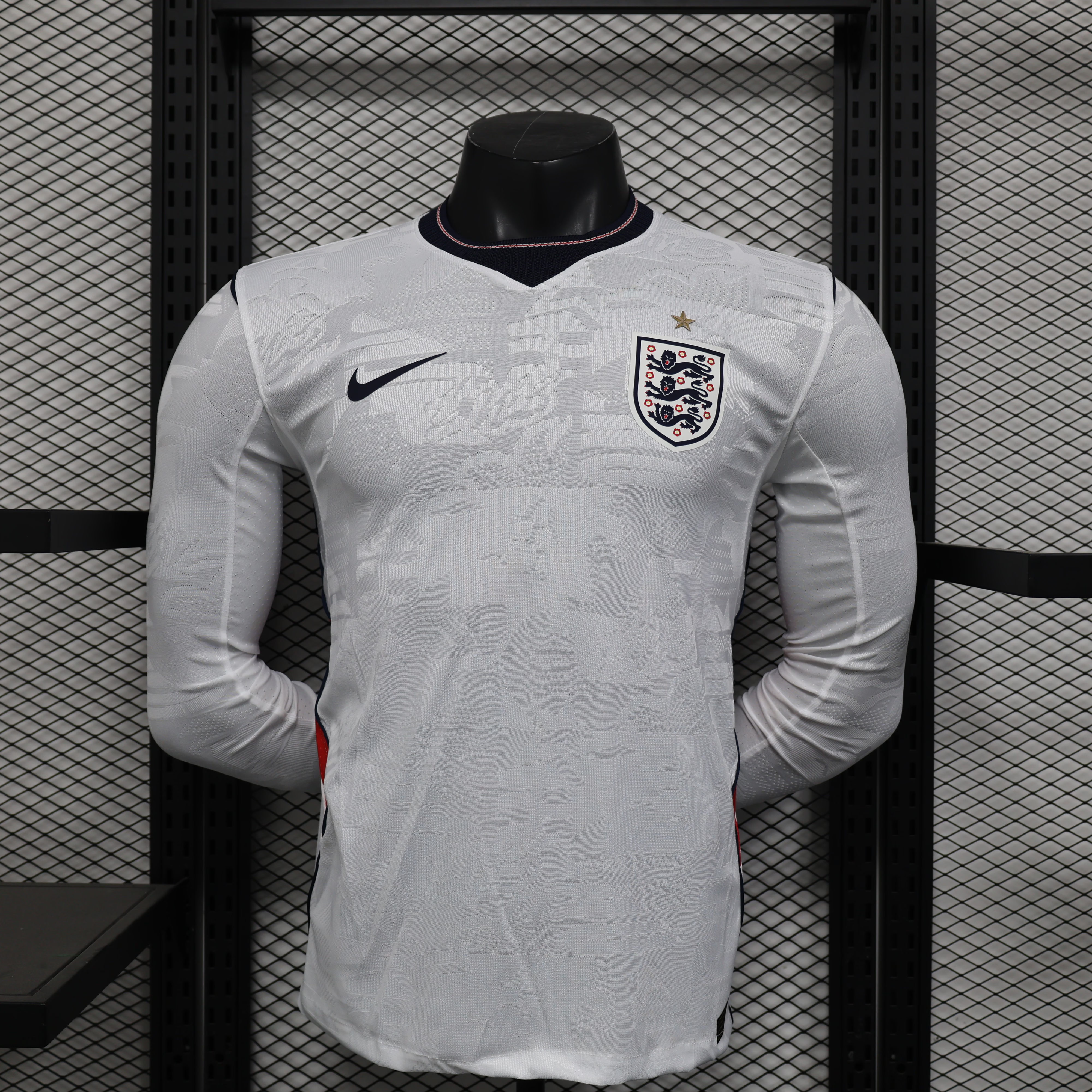 2026 Long Sleeve Player Version England Home Football Jersey AAA fan-grade