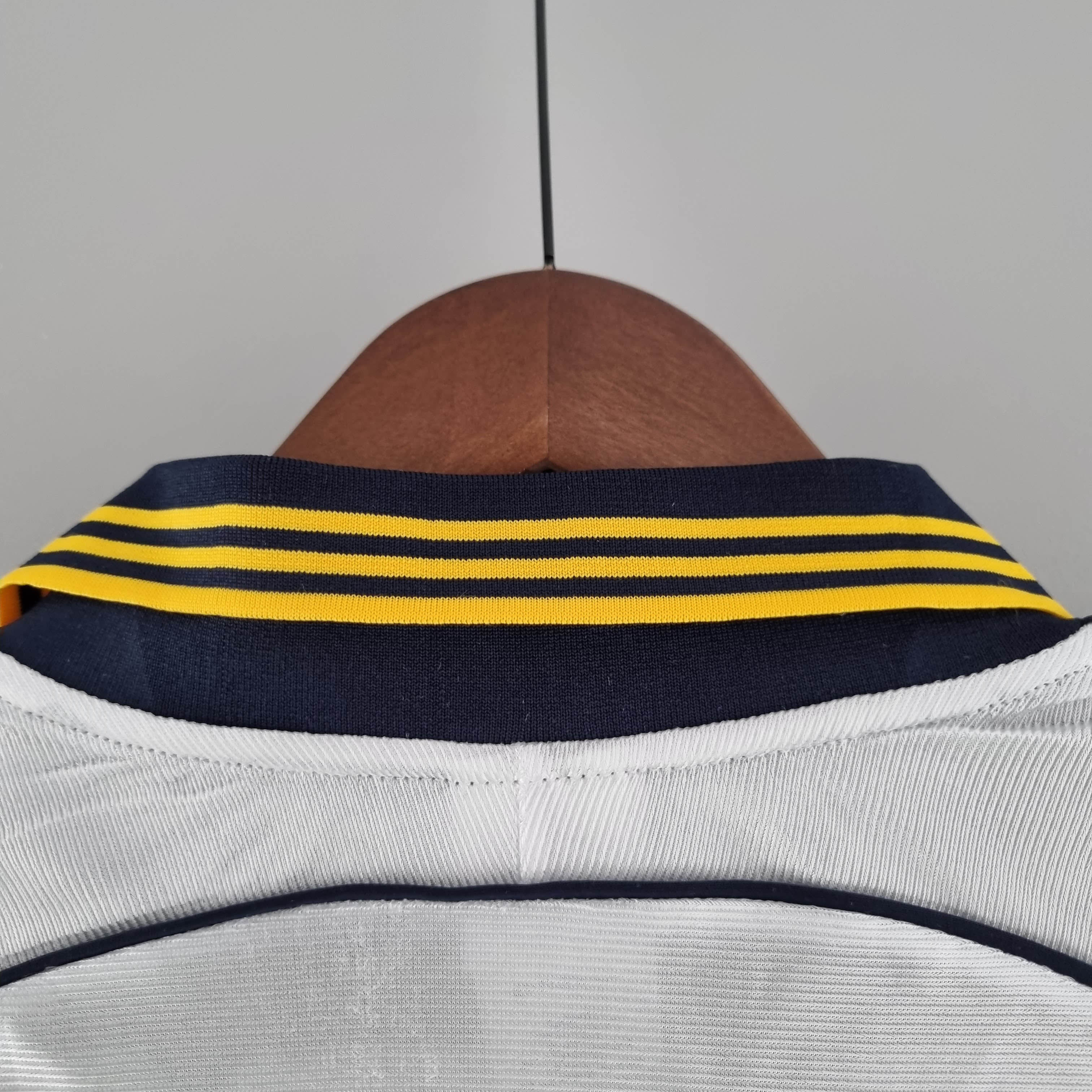 1998/2000 Retro Real Madrid Home — view 7