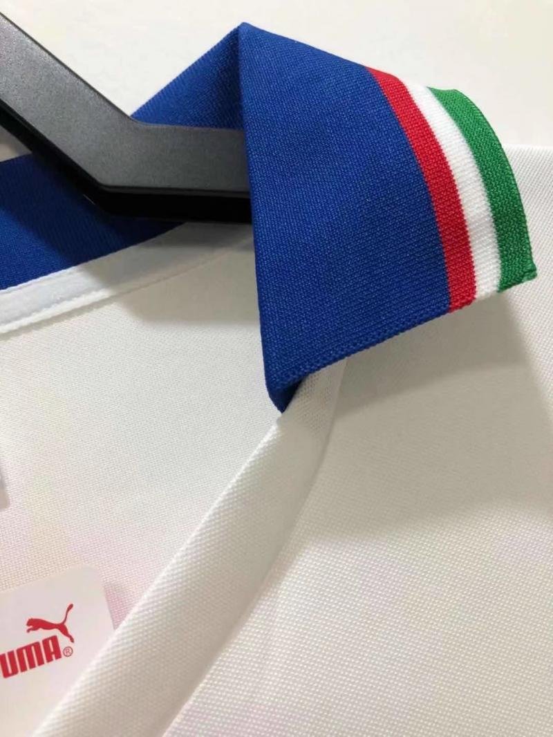 1982 Retro FIFA Italy Away Soccer Shirt AAA fan-grade — view 5