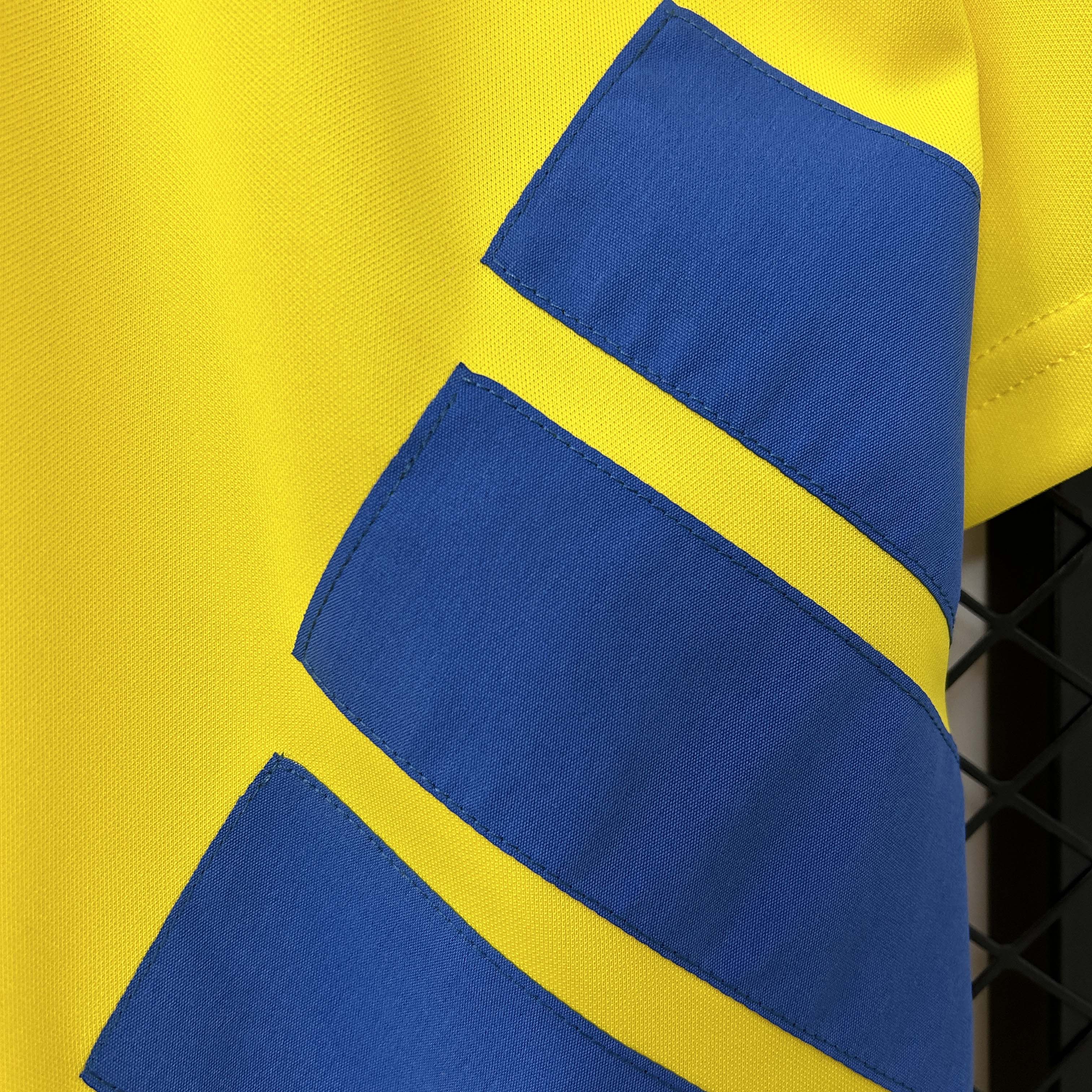 1994 レトロ スウェーデン ホーム フットボール シャツ AAA ファングレード — view 7