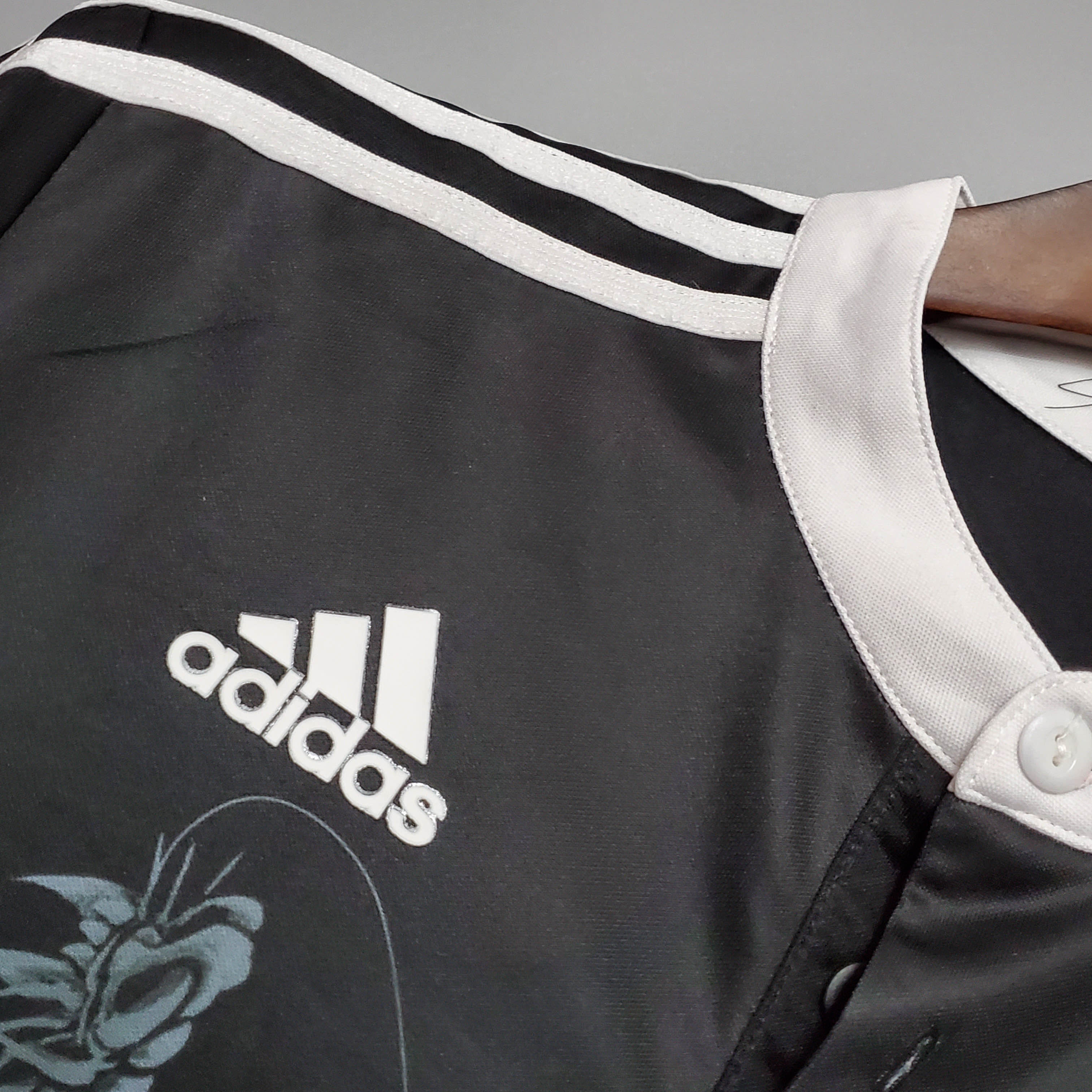 Retro Long Sleeve 2014/2015 Real Madrid Third Away — view 4