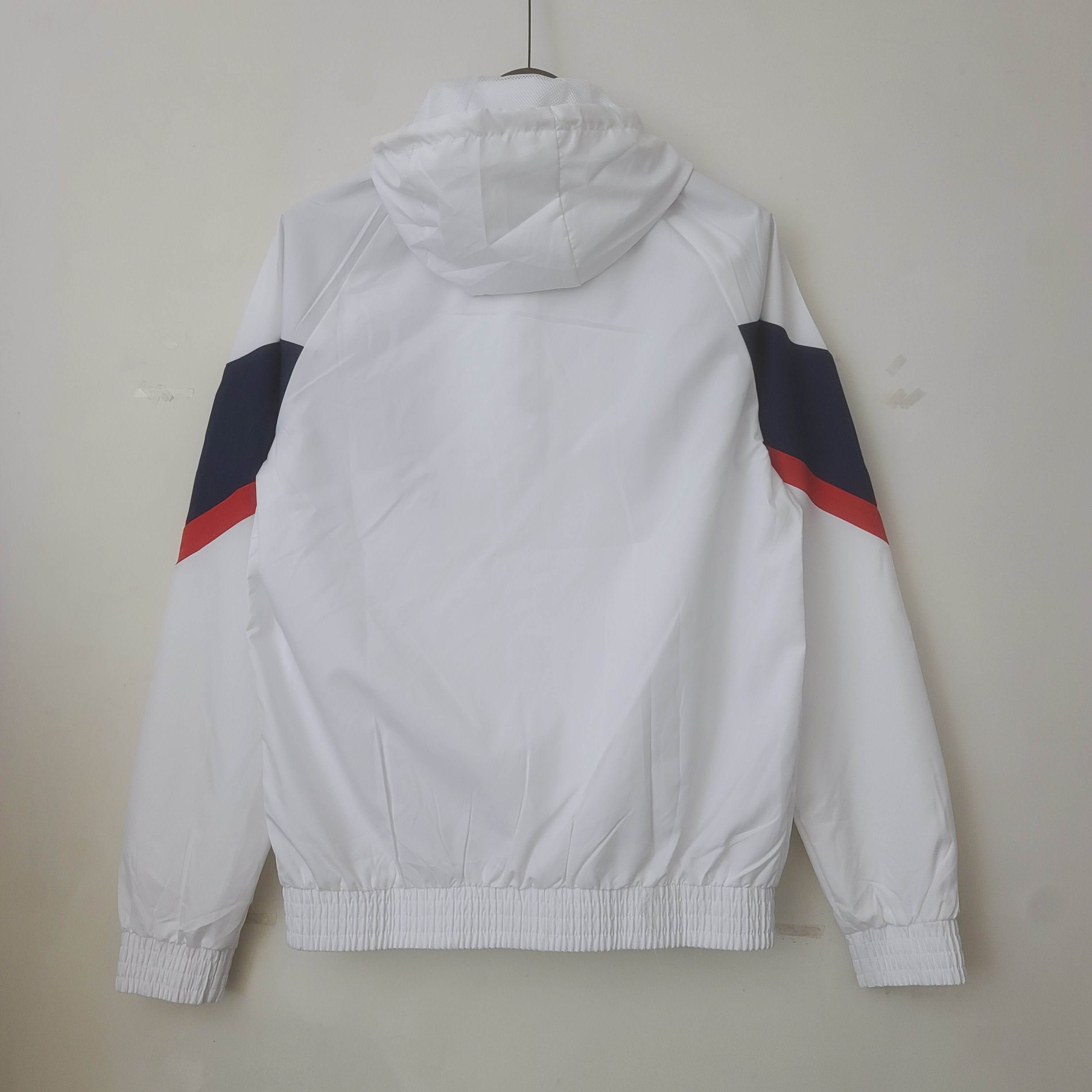 2022/2023 Tottenham Windbreaker White — view 2
