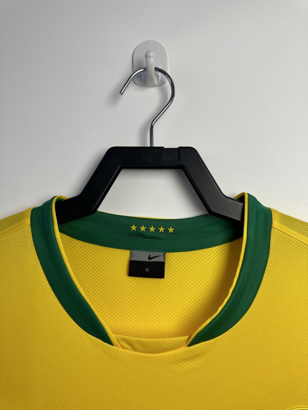 2006 Retro Brazil Home Soccer Jersey AAA fan-grade — view 3