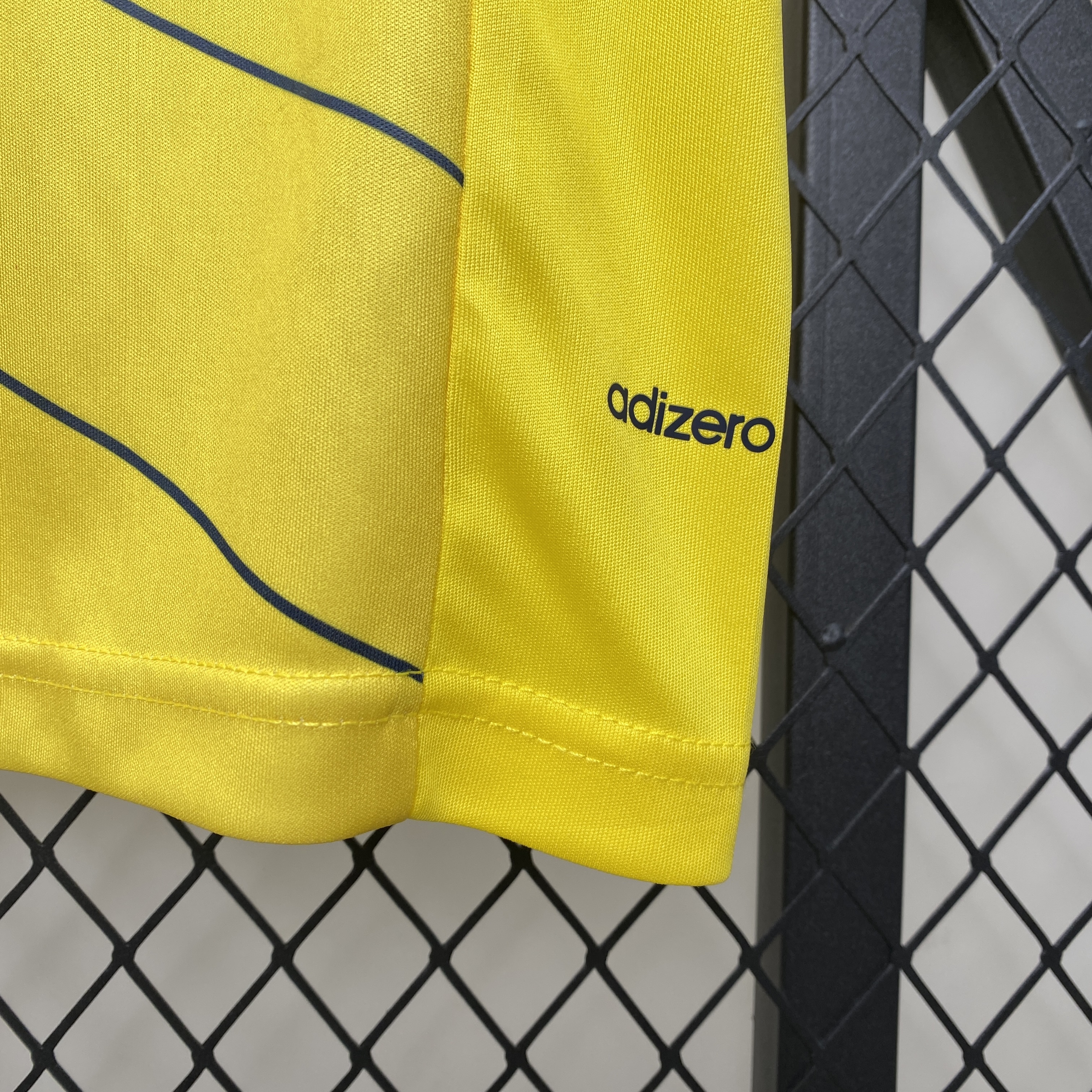 2014 Retro Kolumbien Heimtrikot AAA Fan-Qualität — view 7