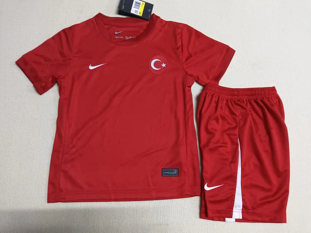 2024 Türkiye National Team Home Football Shirt AAA fan-grade Kids Size
