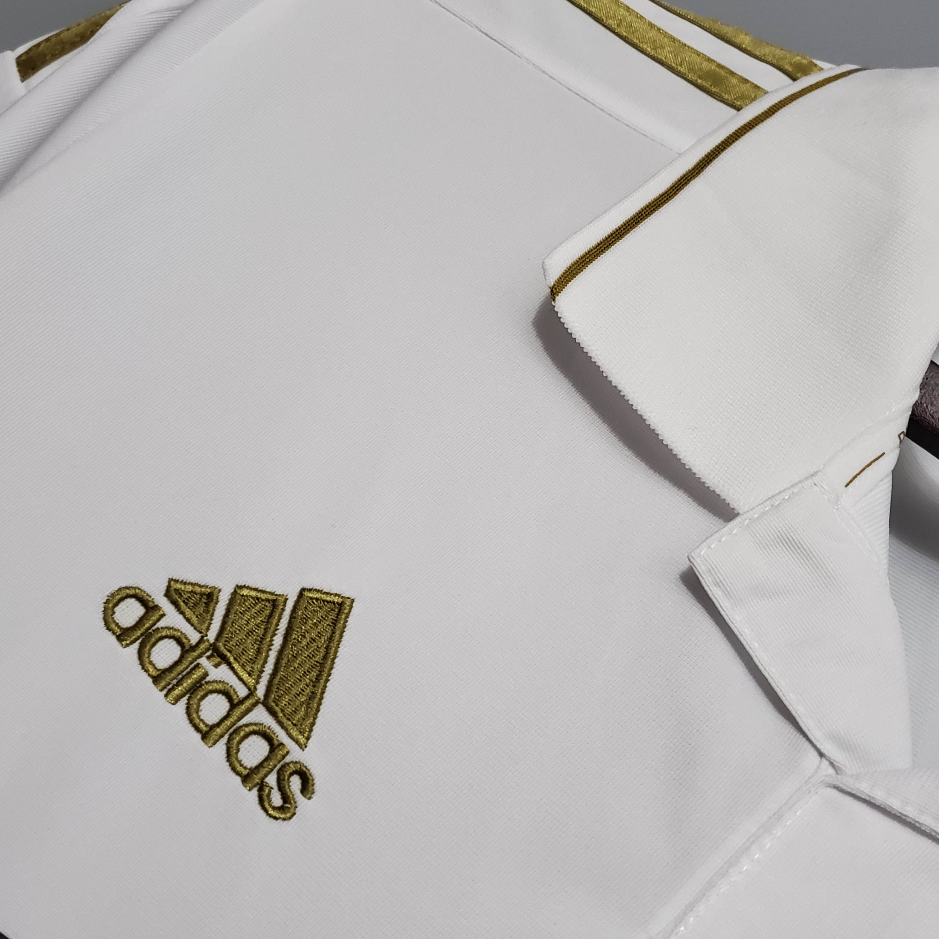 2011/2012 Retro Real Madrid Home — view 4