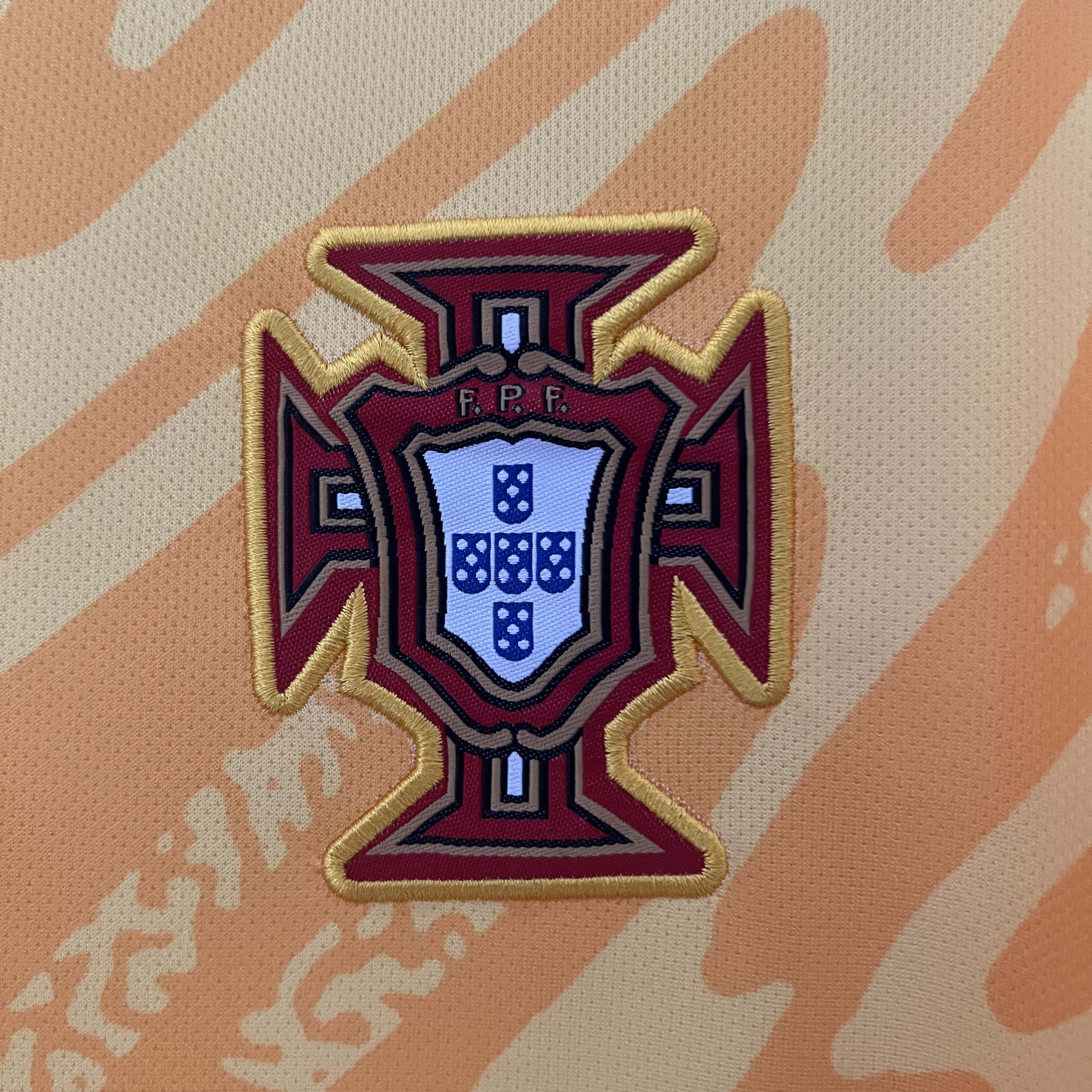 2024 Portugal Goalkeeper Football Shirt 1:1 Thai Quality — view 6