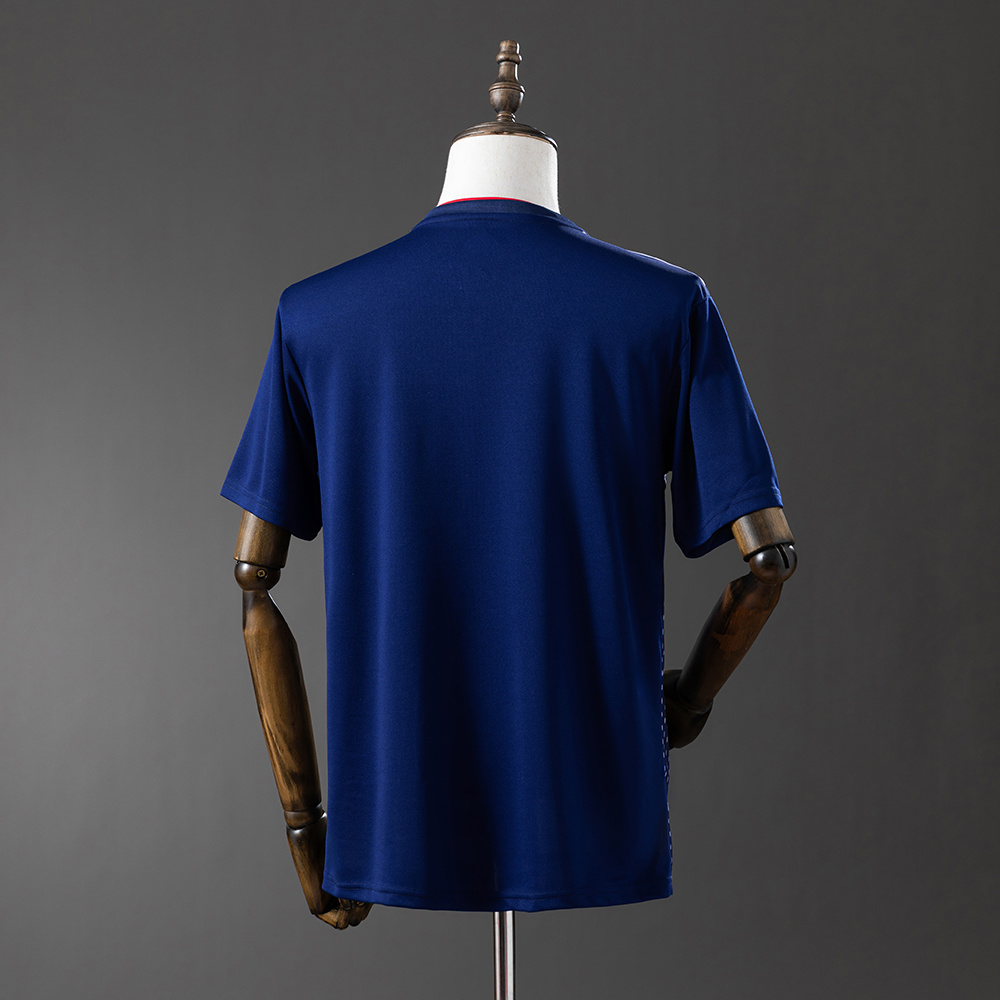 Camisa de Futebol Retro 2018 Japão Home AAA qualidade fã — view 2