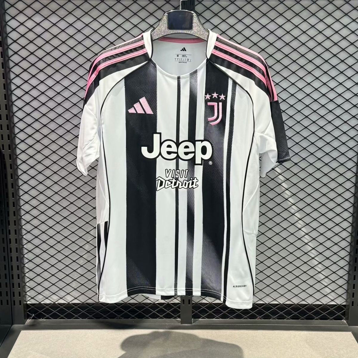 2025/2026 Juventus Home Football Shirt 1:1 Thai Quality（There Are Sponsors）