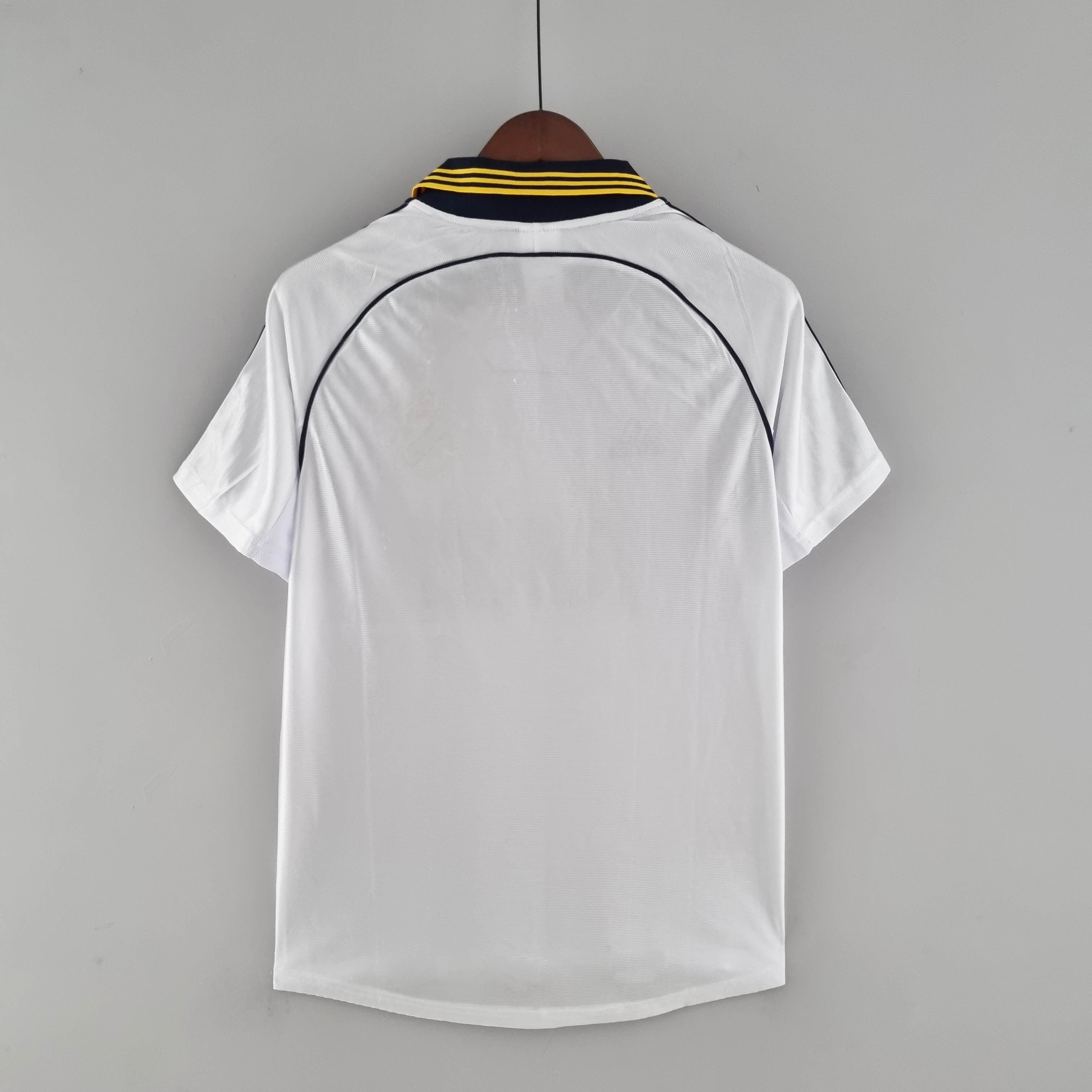 1998/2000 Retro Real Madrid Home — view 2