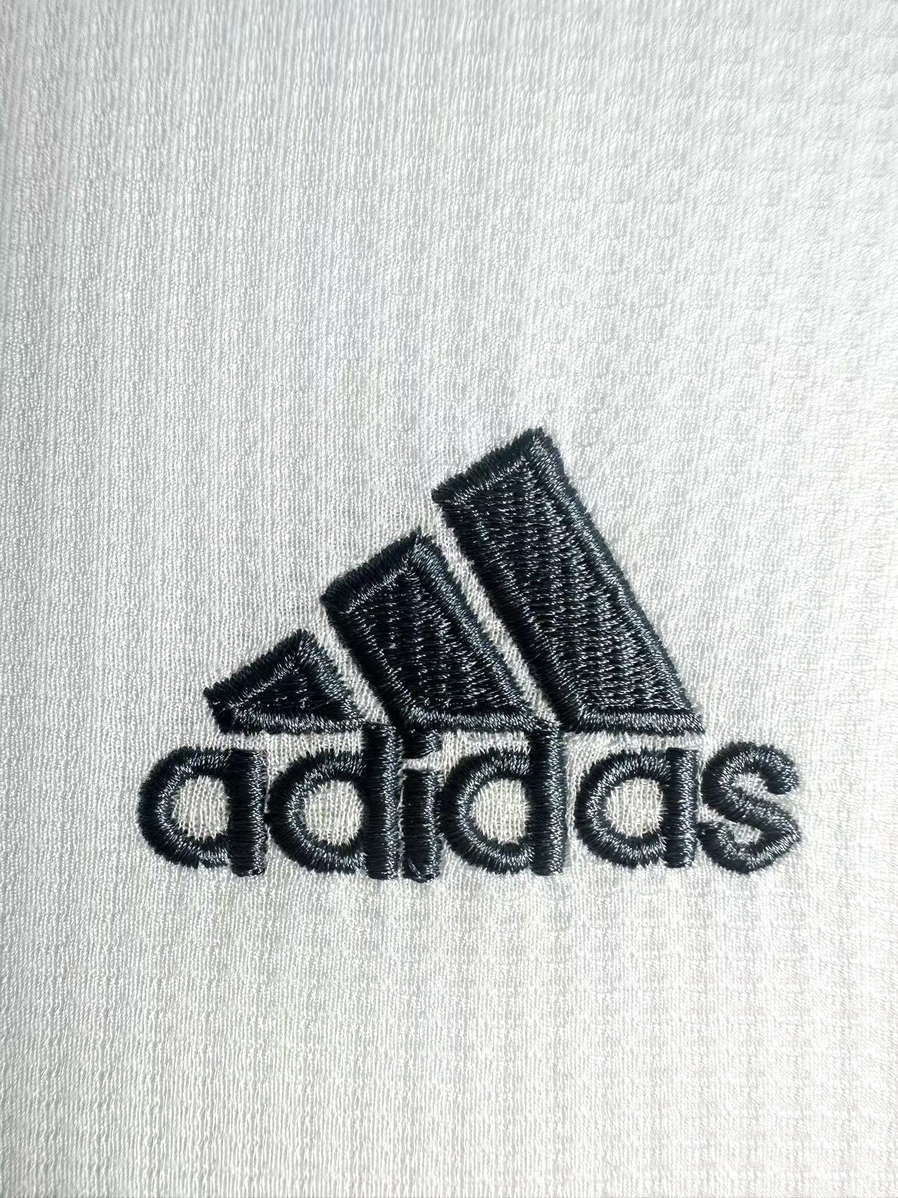 2015/2016 Retro Real Madrid Home Soccer Jersey AAA fan-grade — view 5
