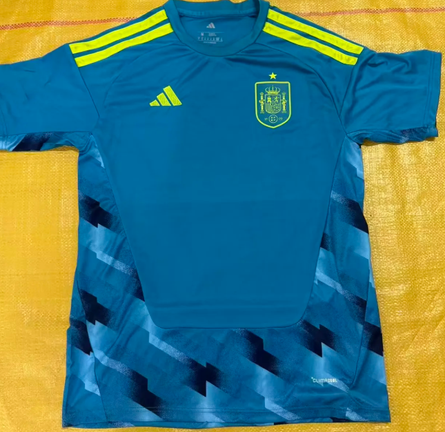 2026 Spain Goalkeeper Football Shirt AAA fan-grade — main view