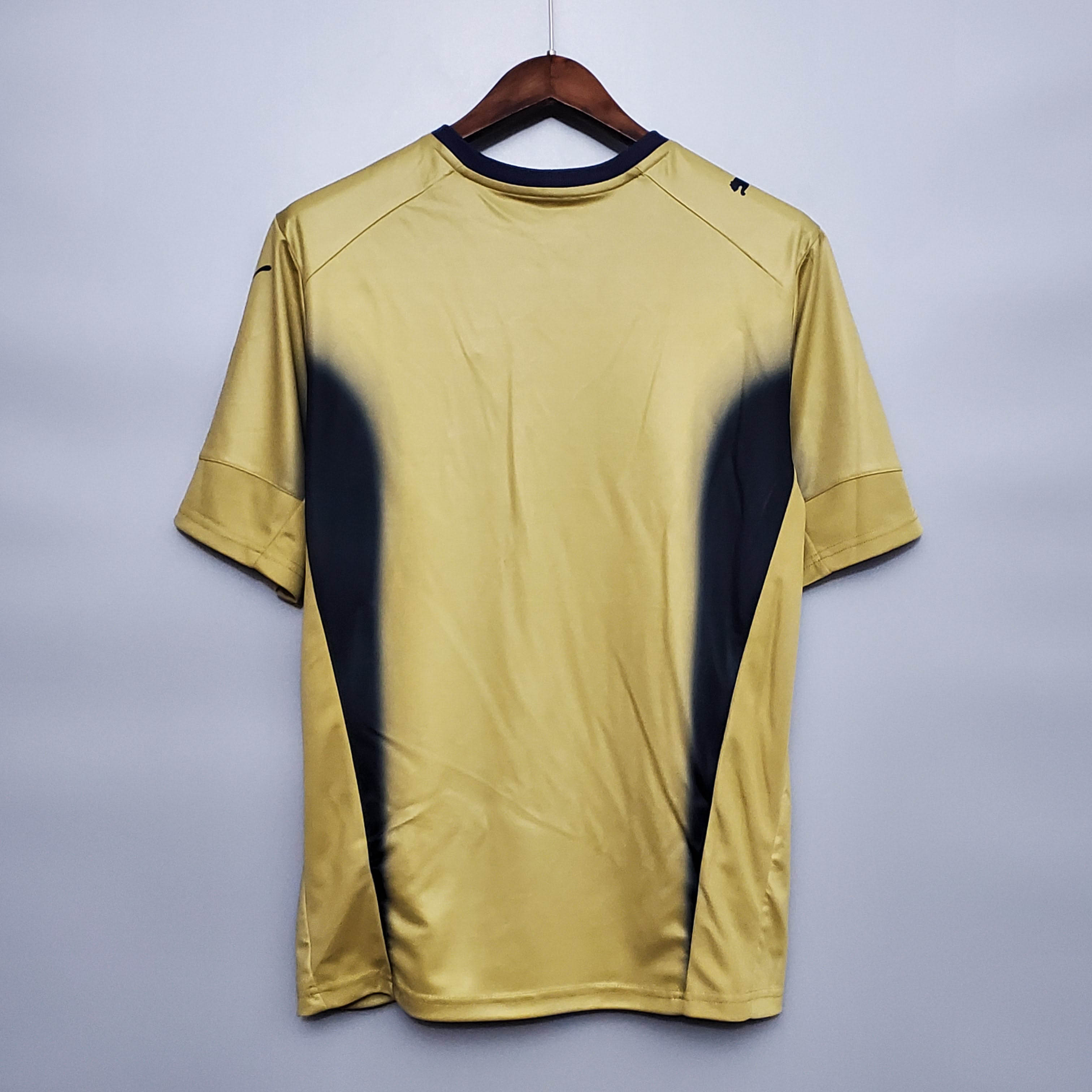 2006 Retro Italy Goalkeeper Gold Soccer Shirt — view 2