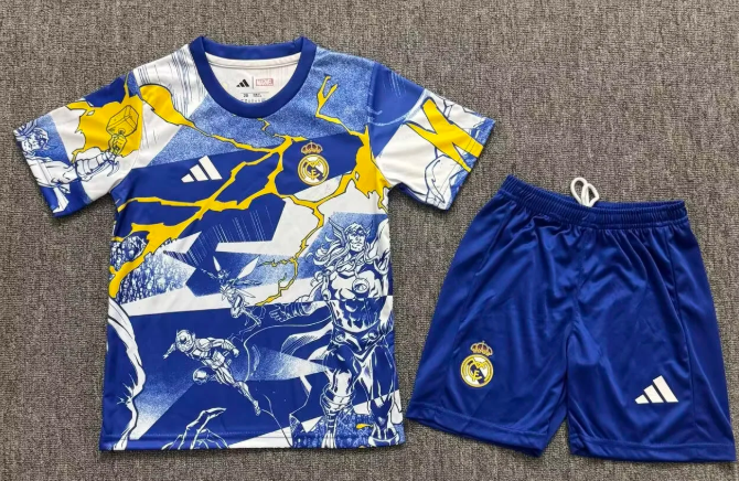 قميص كرة قدم ريال مدريد بالتعاون مع مارفل 03 2025/2026 جودة تايلاندية مقاس أطفال