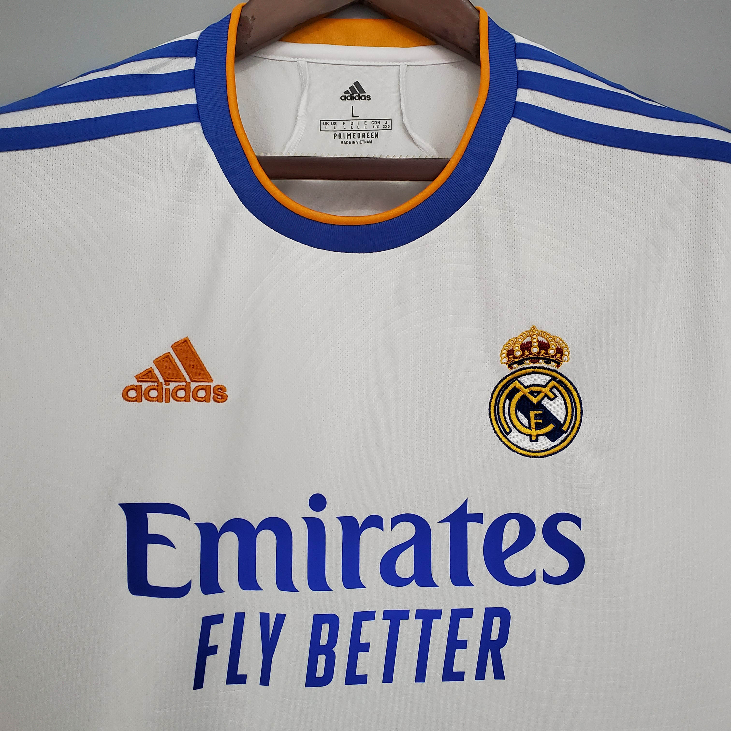 2021/2022 Real Madrid Football Shirt Home — view 3