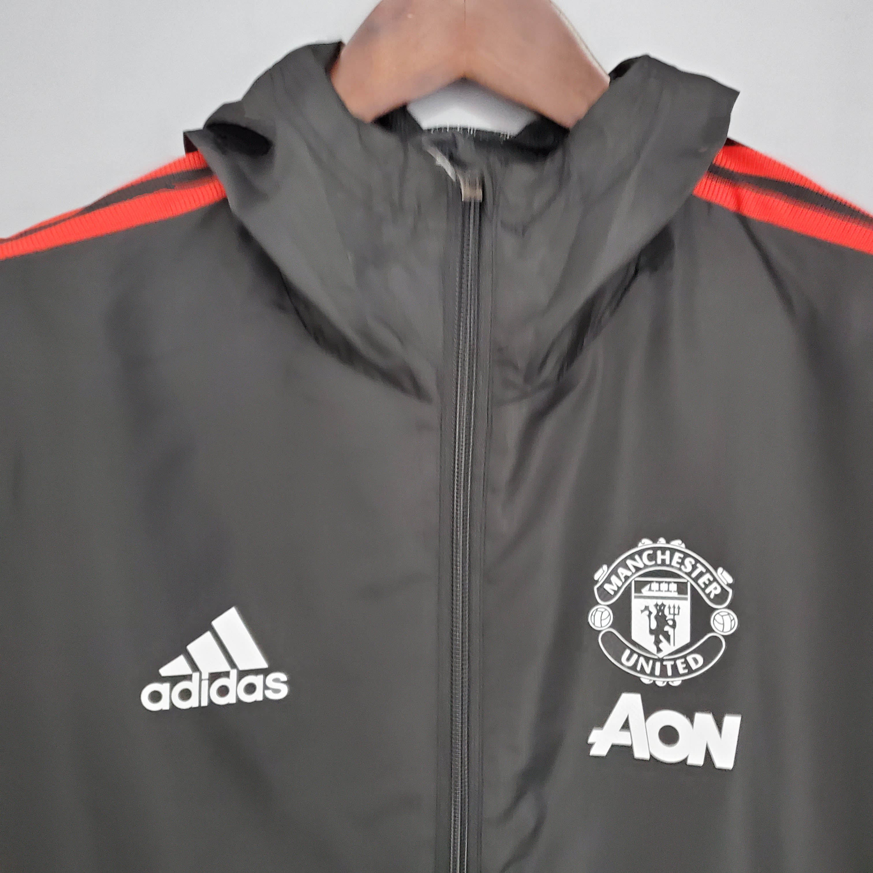 2021/2022 Manchester United Jersey Windbreaker Black — view 2