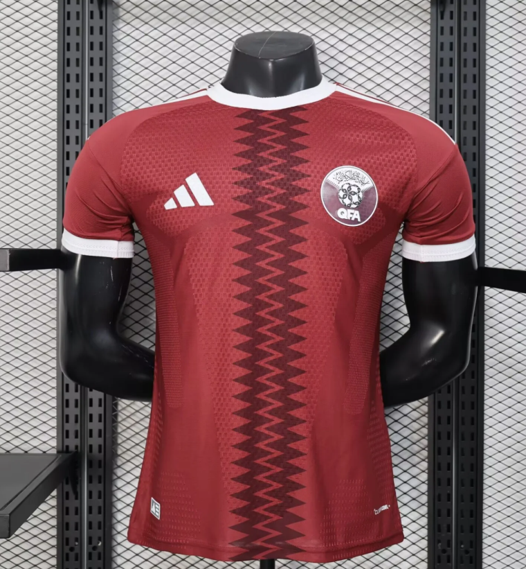 Camisa de Futebol Casa Seleção Nacional Catar Versão Jogador 2026 Qualidade Tailandesa