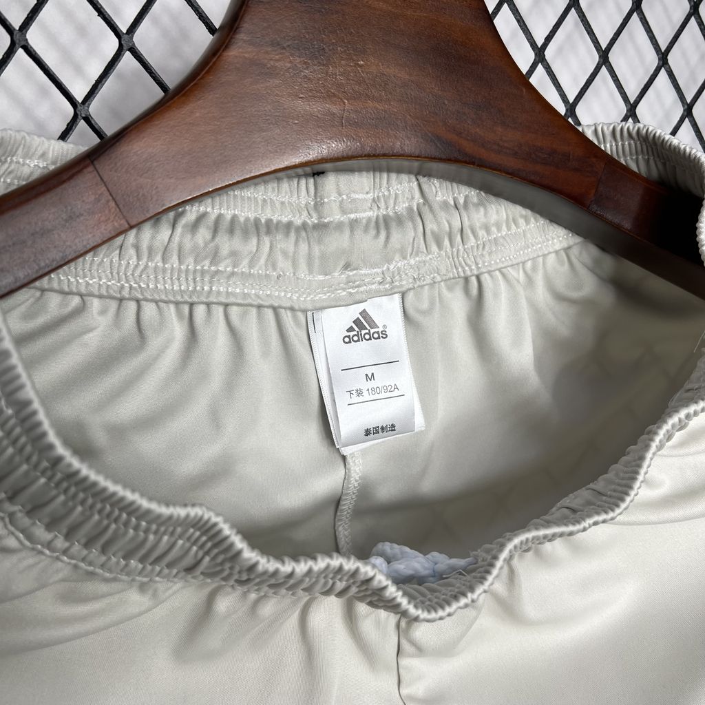 2024/2025 Roma Away Shorts AAA fan-grade — view 3