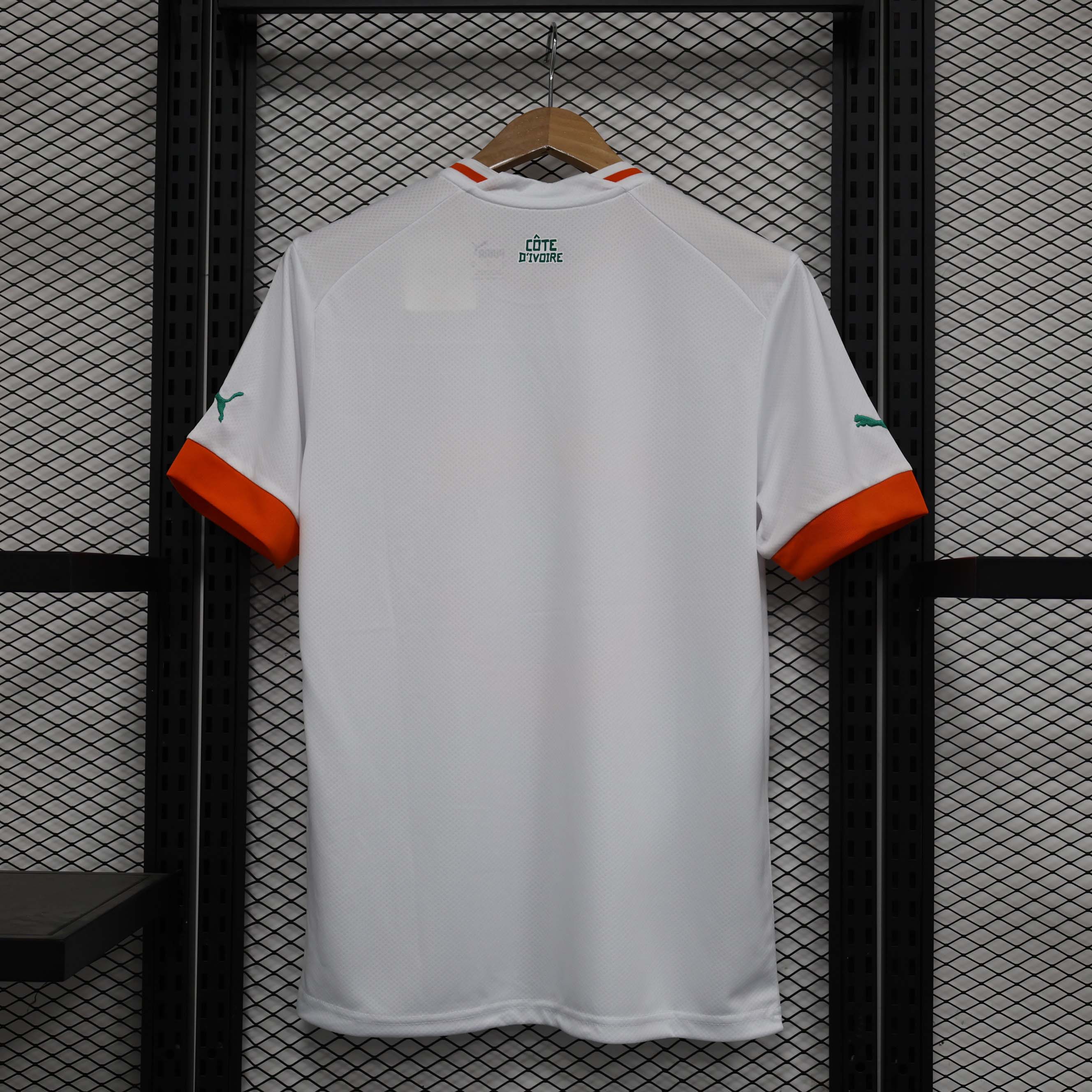 Maillot de foot extérieur Côte d'Ivoire 2022 AAA qualité fan — view 2