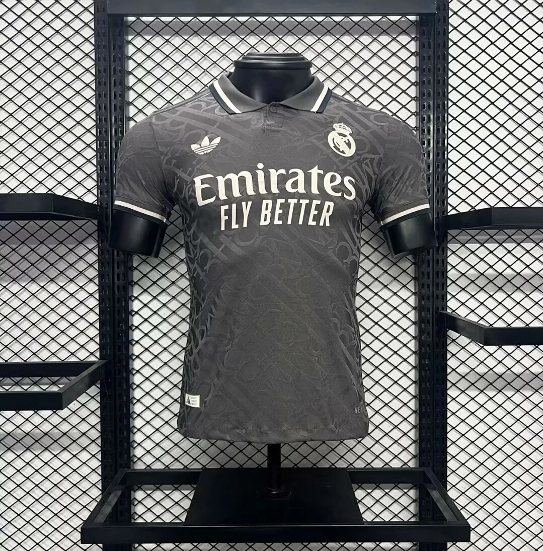 2024/2025 Spielerversion Real Madrid Drittauswärts-Trikot