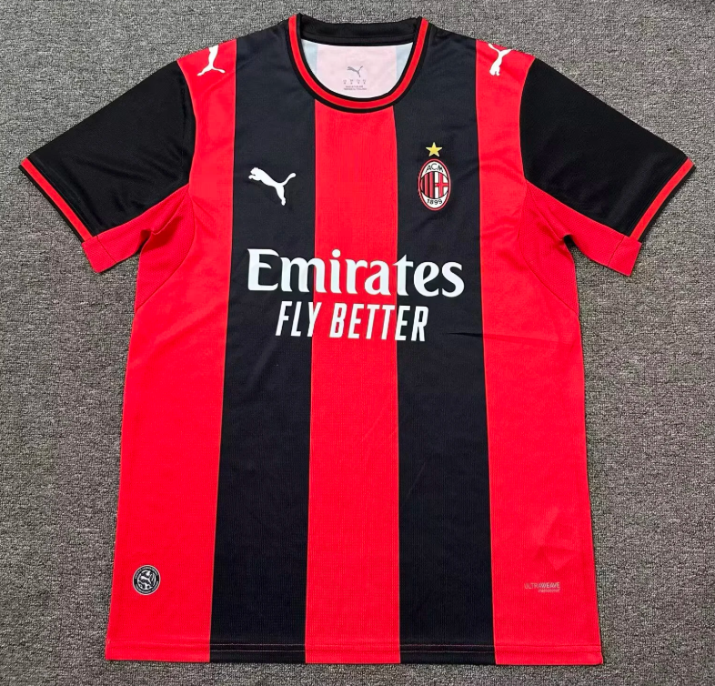 2026/2027 AC Milan ホーム フットボールジャージ 1:1 タイ品質