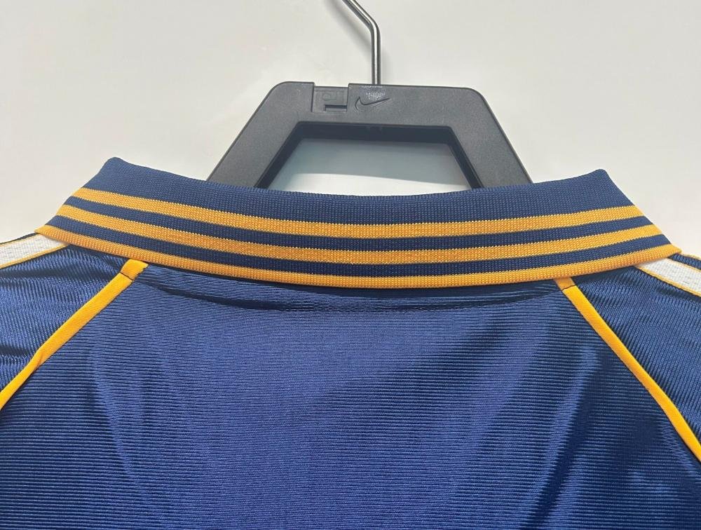 1998/2000 Retro Real Madrid Third Away Football Jersey AAA fan-grade — view 4