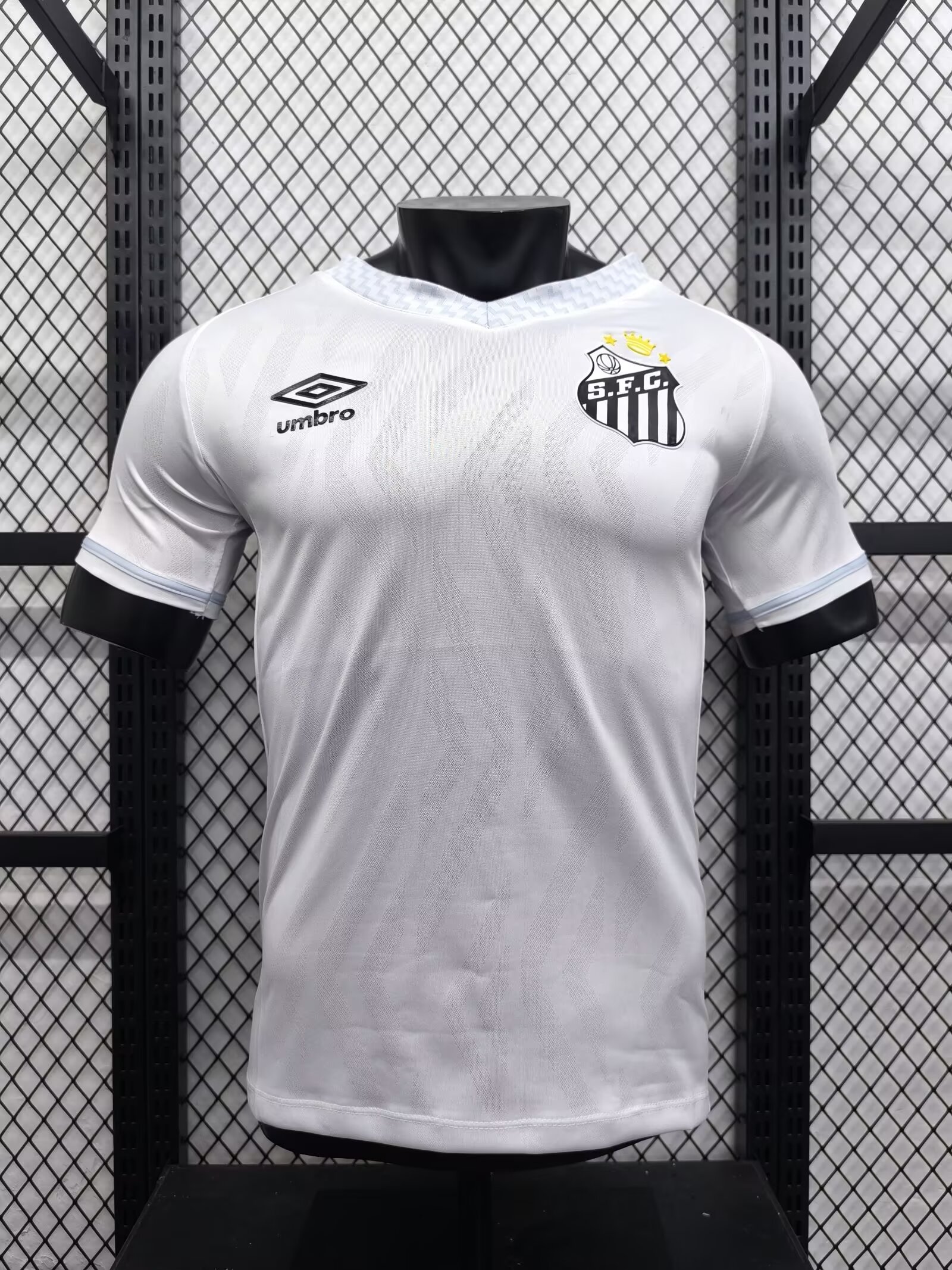 2025/2026 Player Version Santos Home Football Shirt AAA fan-grade