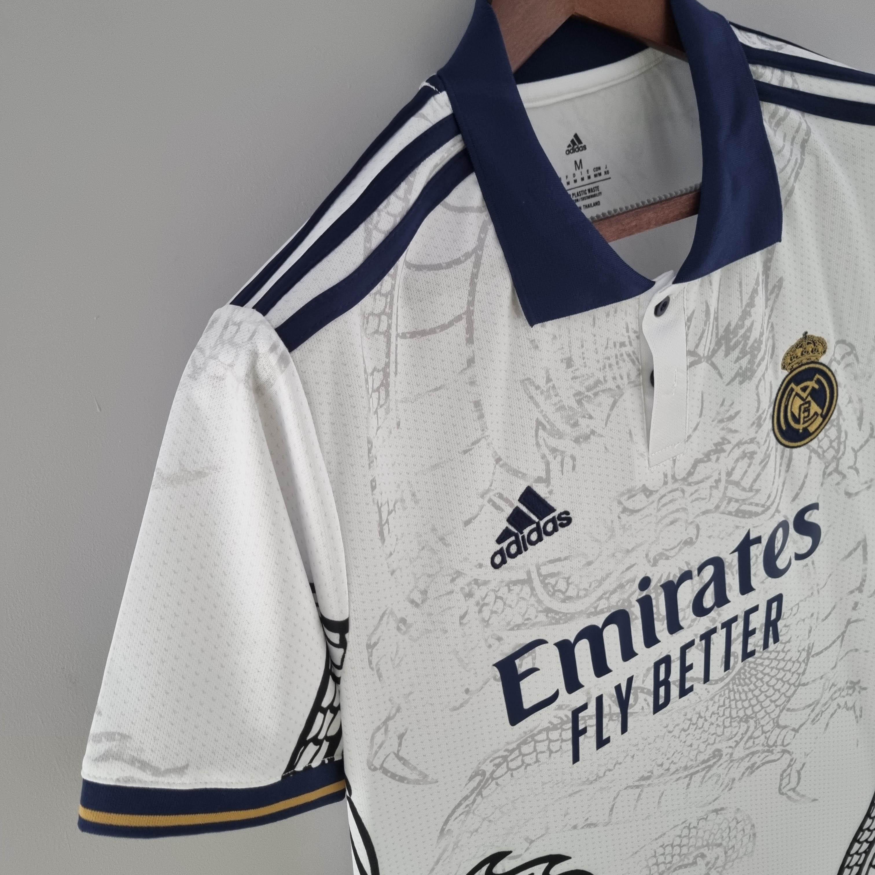2022/2023 Real Madrid Chinese Dragon Football Shirt White — view 6