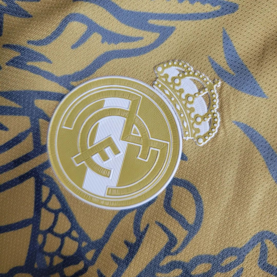 2023/2024 Real Madrid Chinese Gold Dragon Football Shirt — view 7