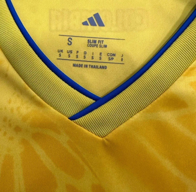 2026 Kolumbien Heim Fußballtrikot AAA Fan-Qualität — view 7