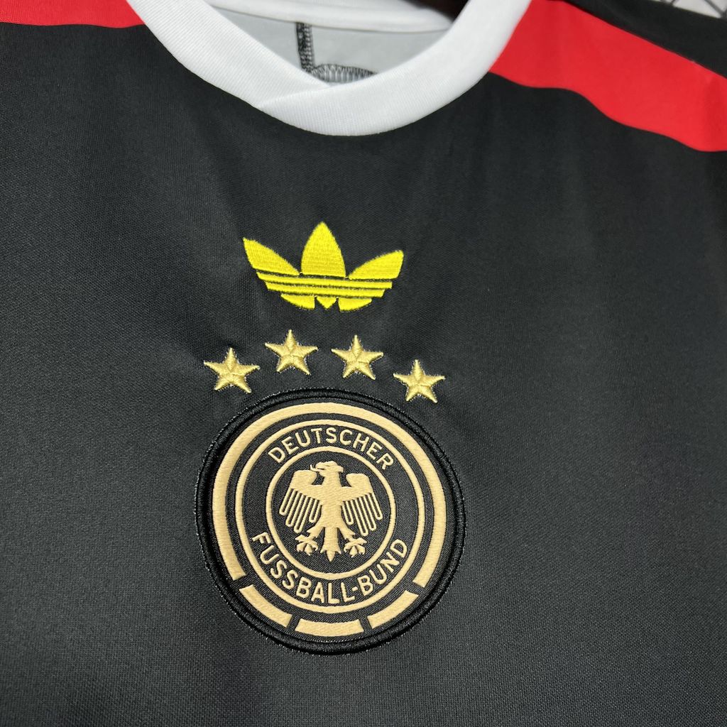 2024-2025 Germany Pre-match training uniform-2 Jersey AAA fan-grade — view 6