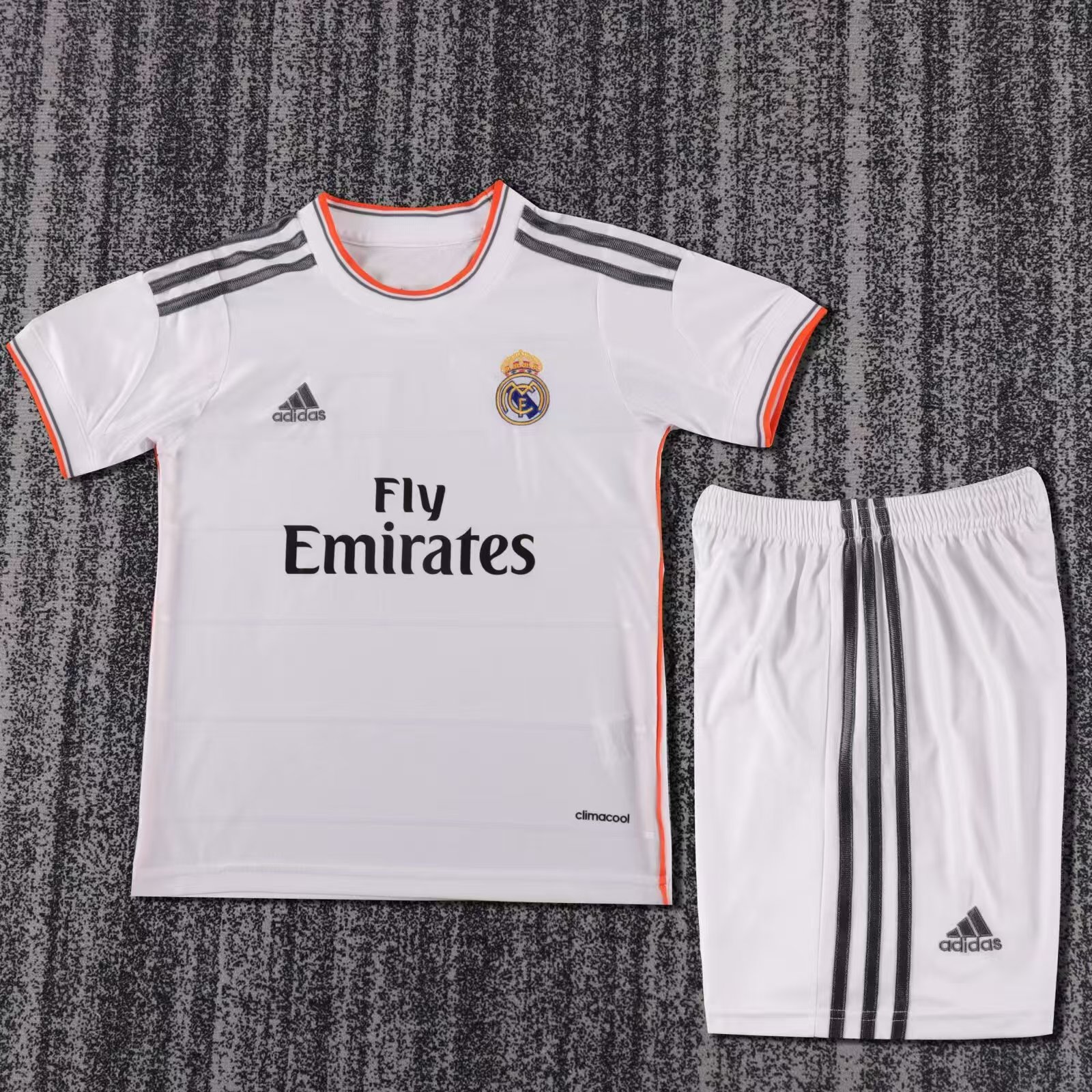 2013-2014 Retro Real Madrid Home Football Shirt AAA fan-grade Kids Size