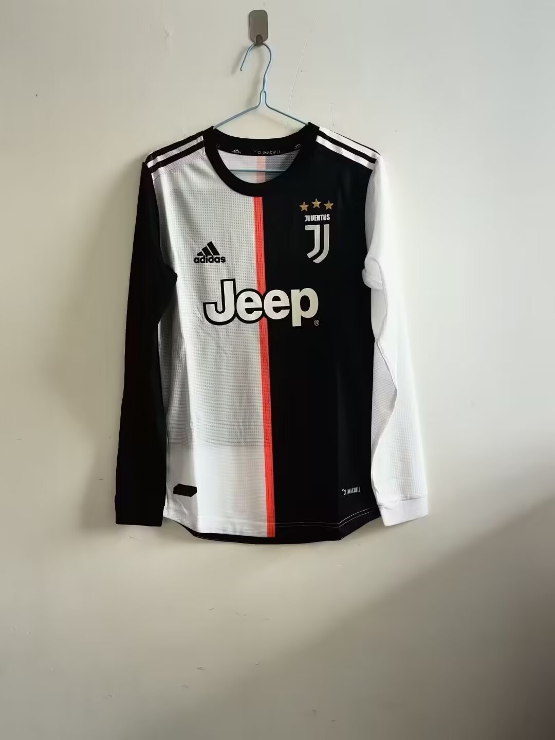 2019/2020 Retro Player Version Long Sleeve Juventus Home Football Shirt AAA fan-grade