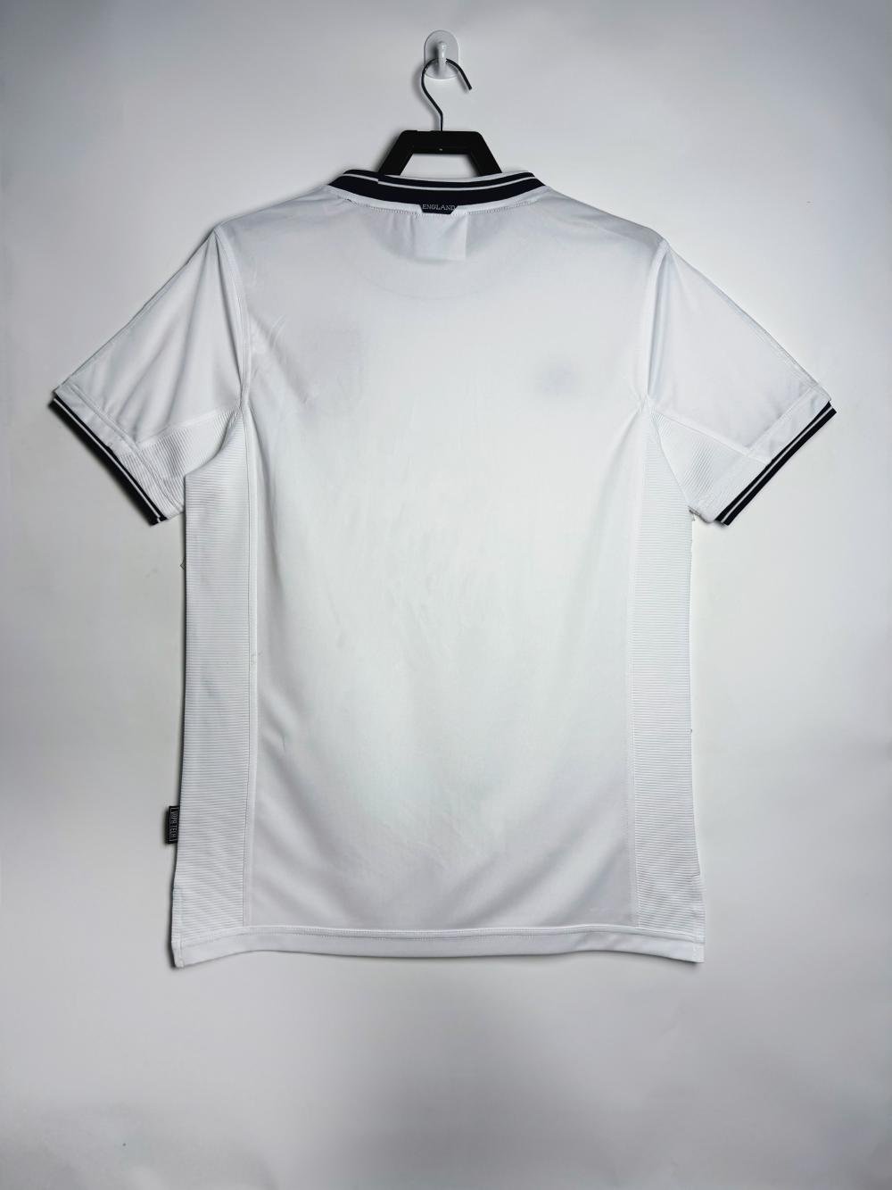 1999-2001 Retro England Home Soccer Jersey AAA fan-grade — view 2