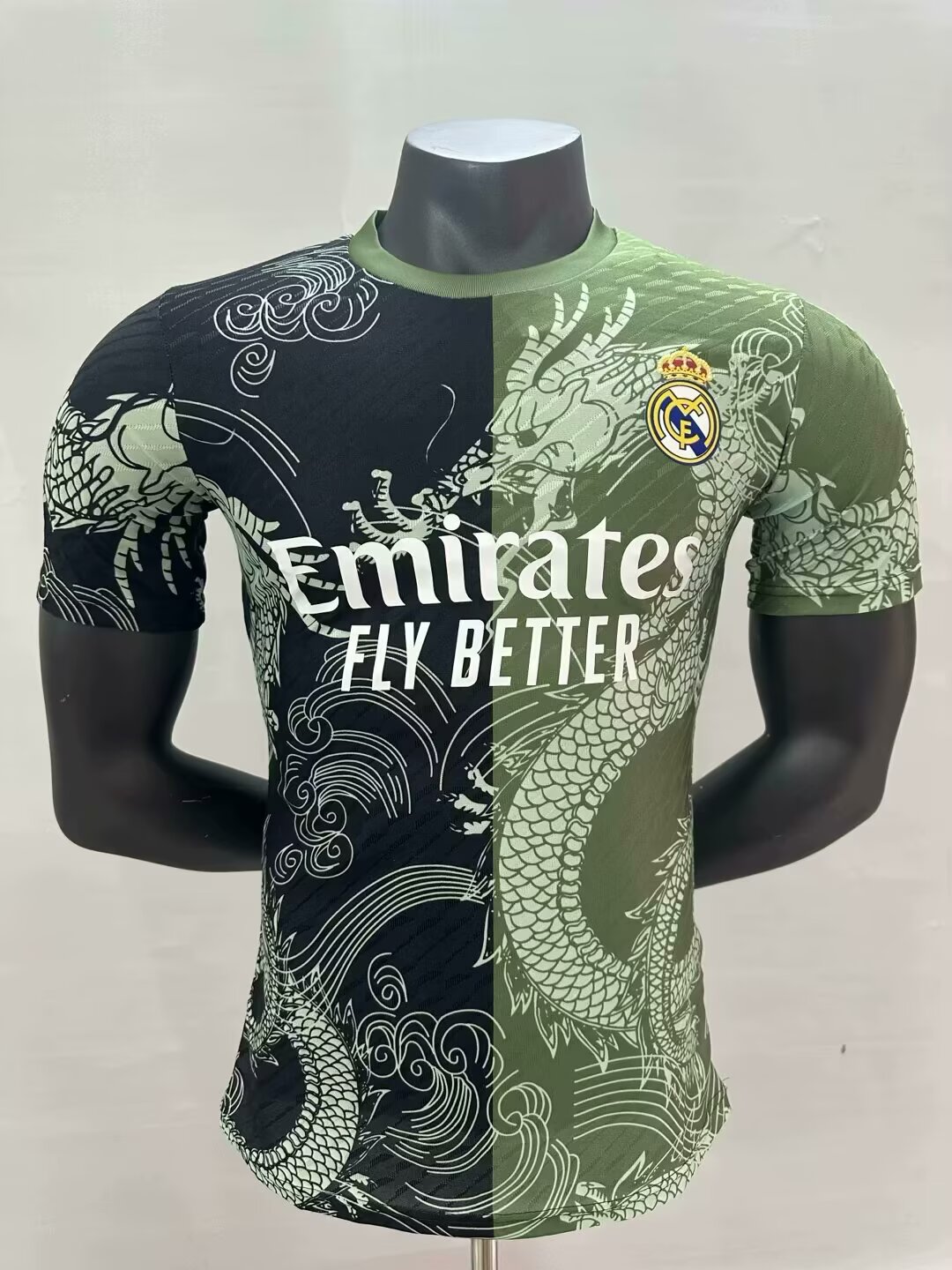 2025/2026 Player Version Real Madrid Dragon Pattern Army Green And Black Football Jersey AAA fan-grade