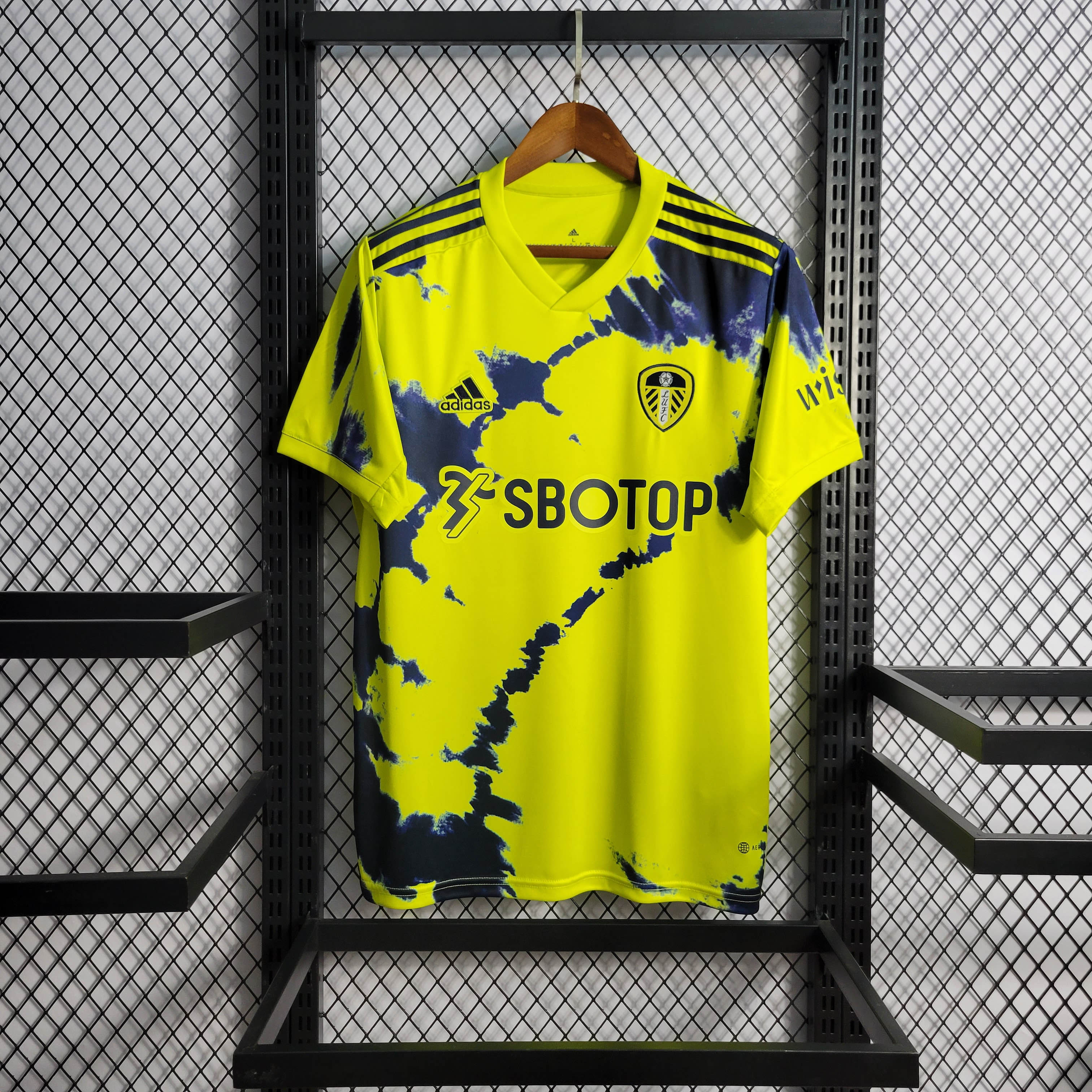 2022/2023 Leeds United Away Soccer Jersey — main view
