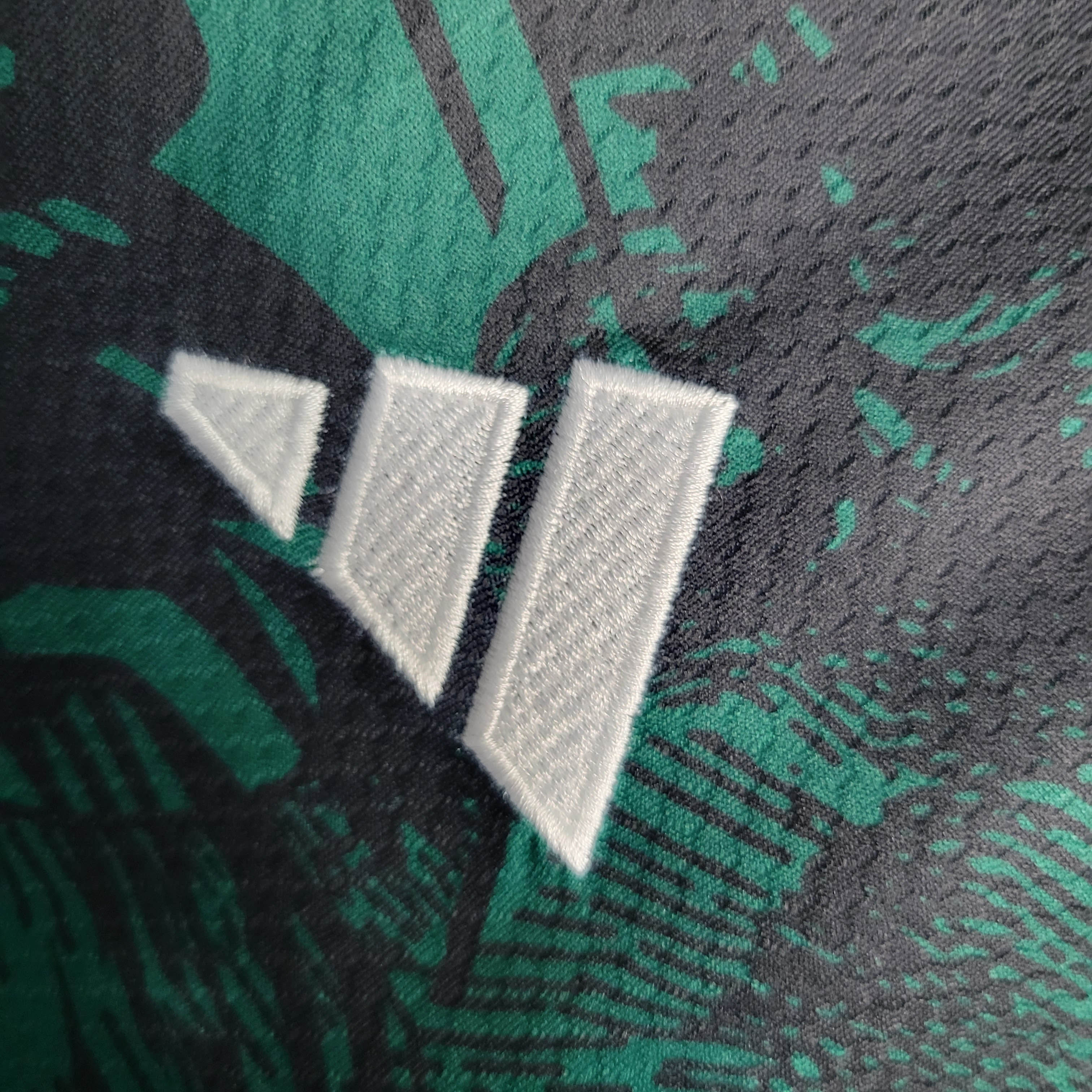2023 Italy Special Edition Green Soccer Shirt — view 4