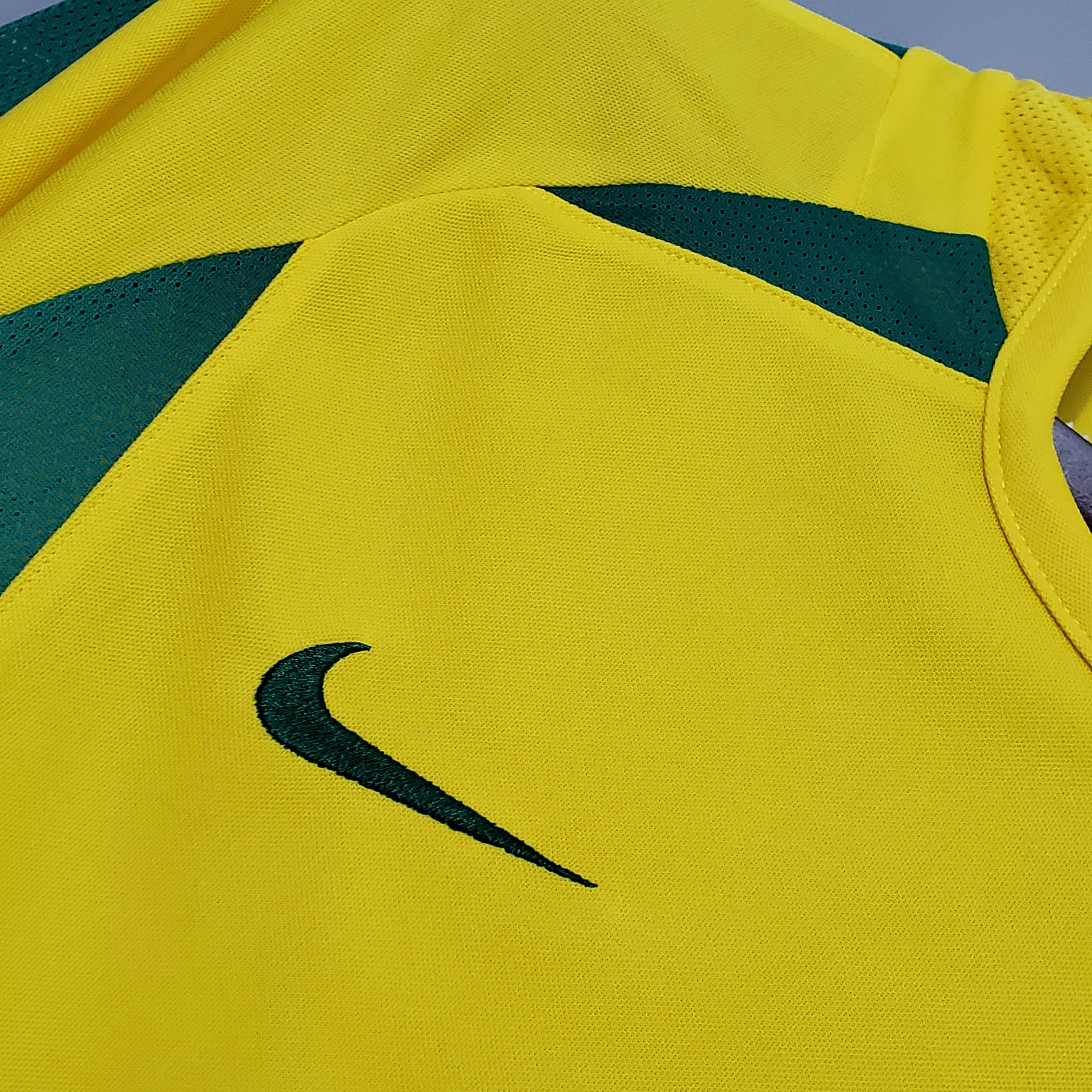 2002 Retro Brazil Soccer Jersey Home — view 4