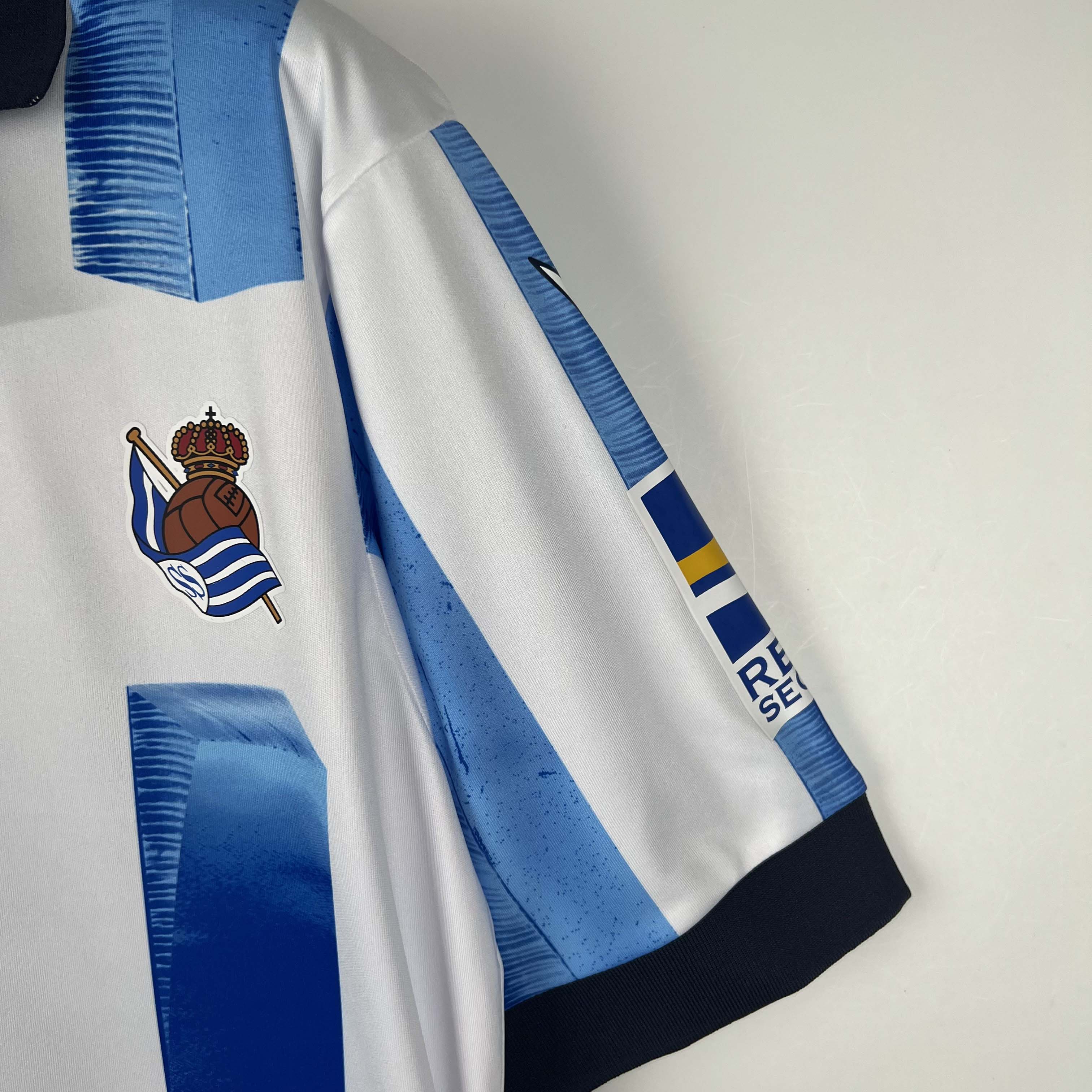 2023/2024 Real Sociedad Home Football Shirt — view 7