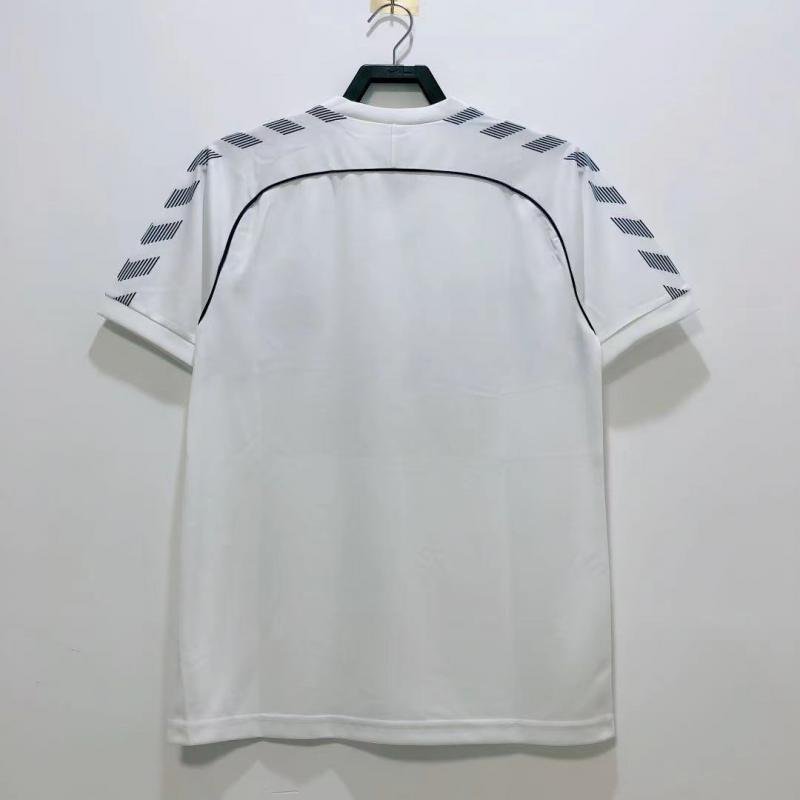 1986 Retro Tottenham Hotspur Home Football Shirt AAA fan-grade — view 2