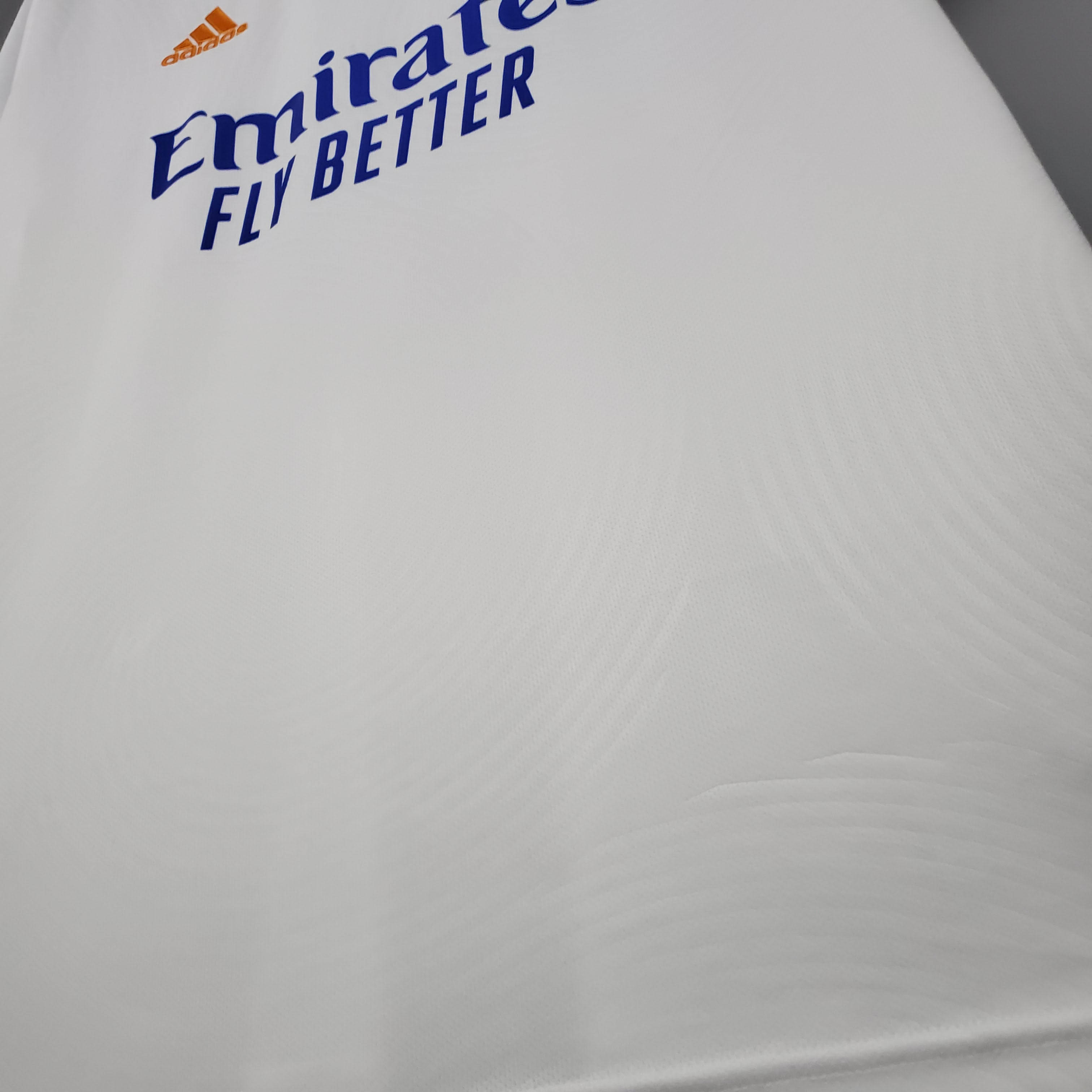 2021/2022 Real Madrid Football Shirt Home — view 9