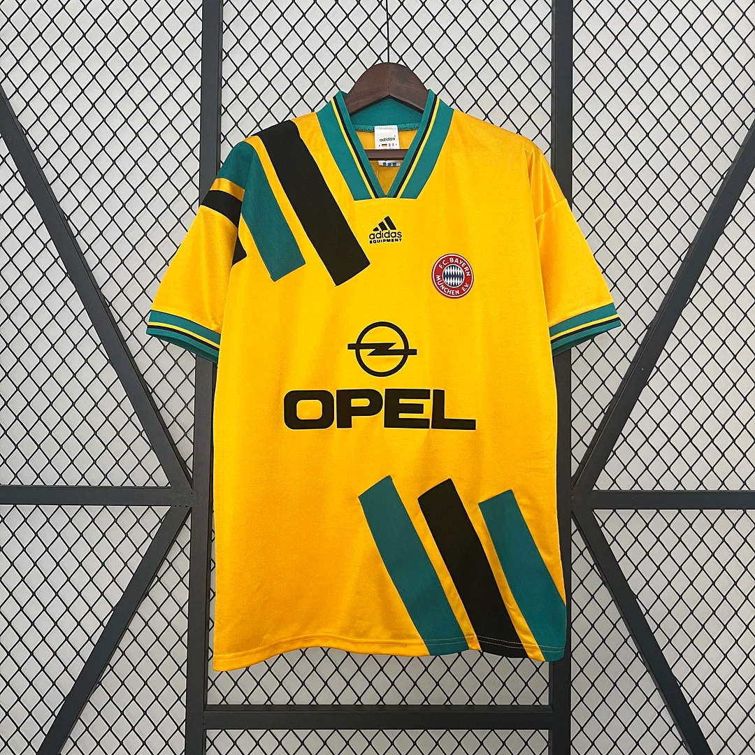 Camiseta de Fútbol Retro Bayern Munich Visitante 1993/1995 Calidad Tailandesa