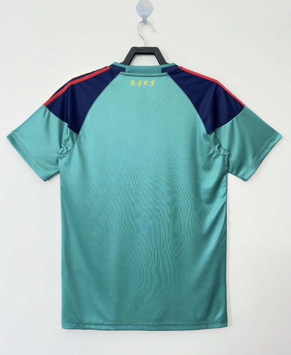 2010 Retro Spain Goalkeeper Soccer Shirt AAA fan-grade — view 2